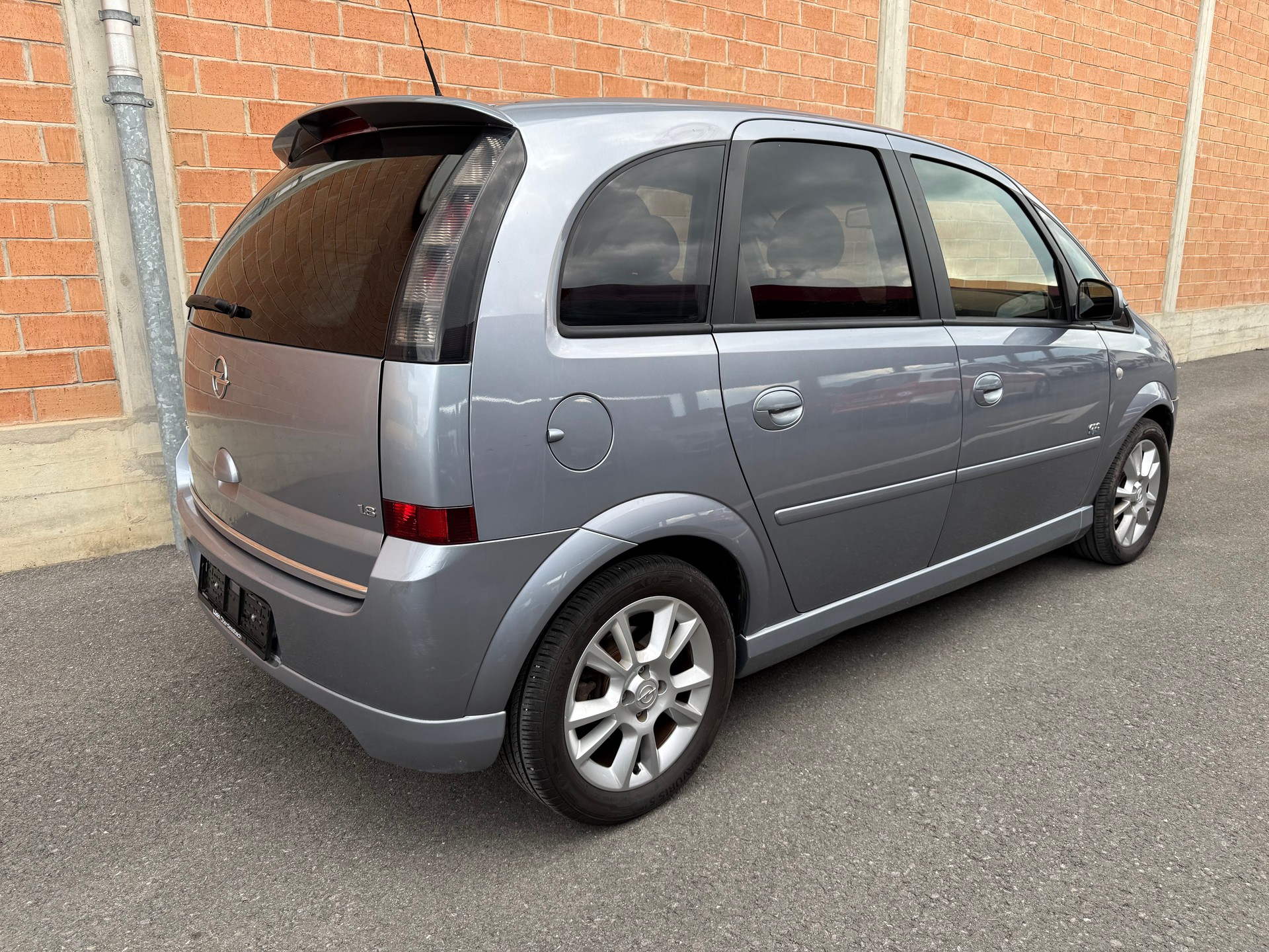 OPEL Meriva 1.8i 16V Cosmo-showroom-element-1