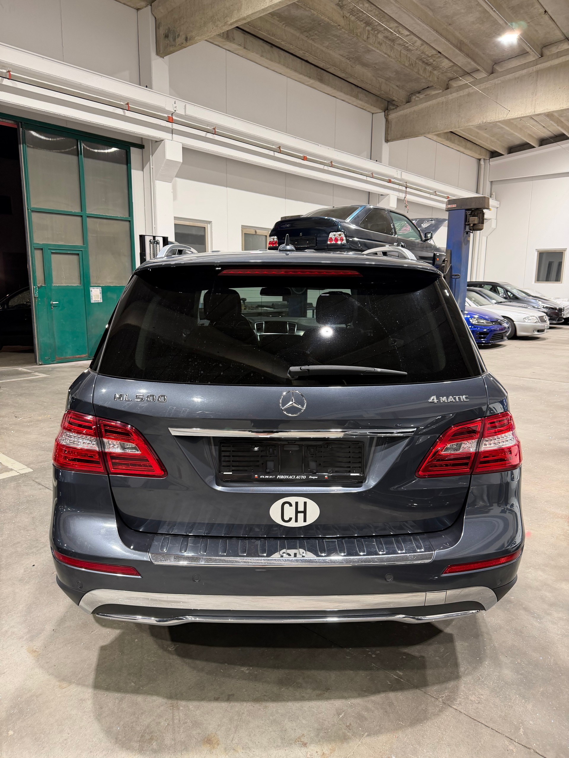 MERCEDES-BENZ ML 500 Executive 4Matic 7G-Tronic-image-6