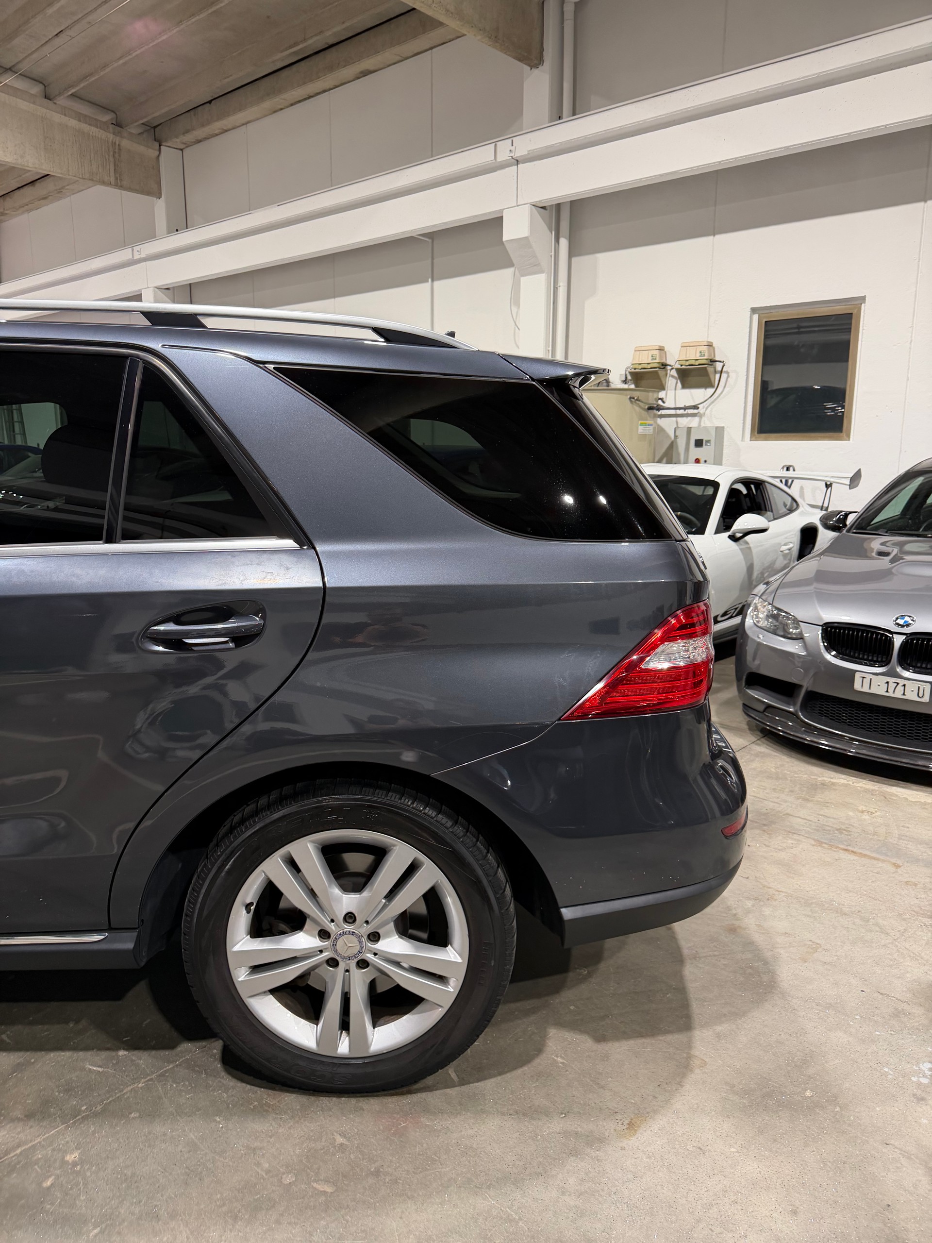 MERCEDES-BENZ ML 500 Executive 4Matic 7G-Tronic-image-4