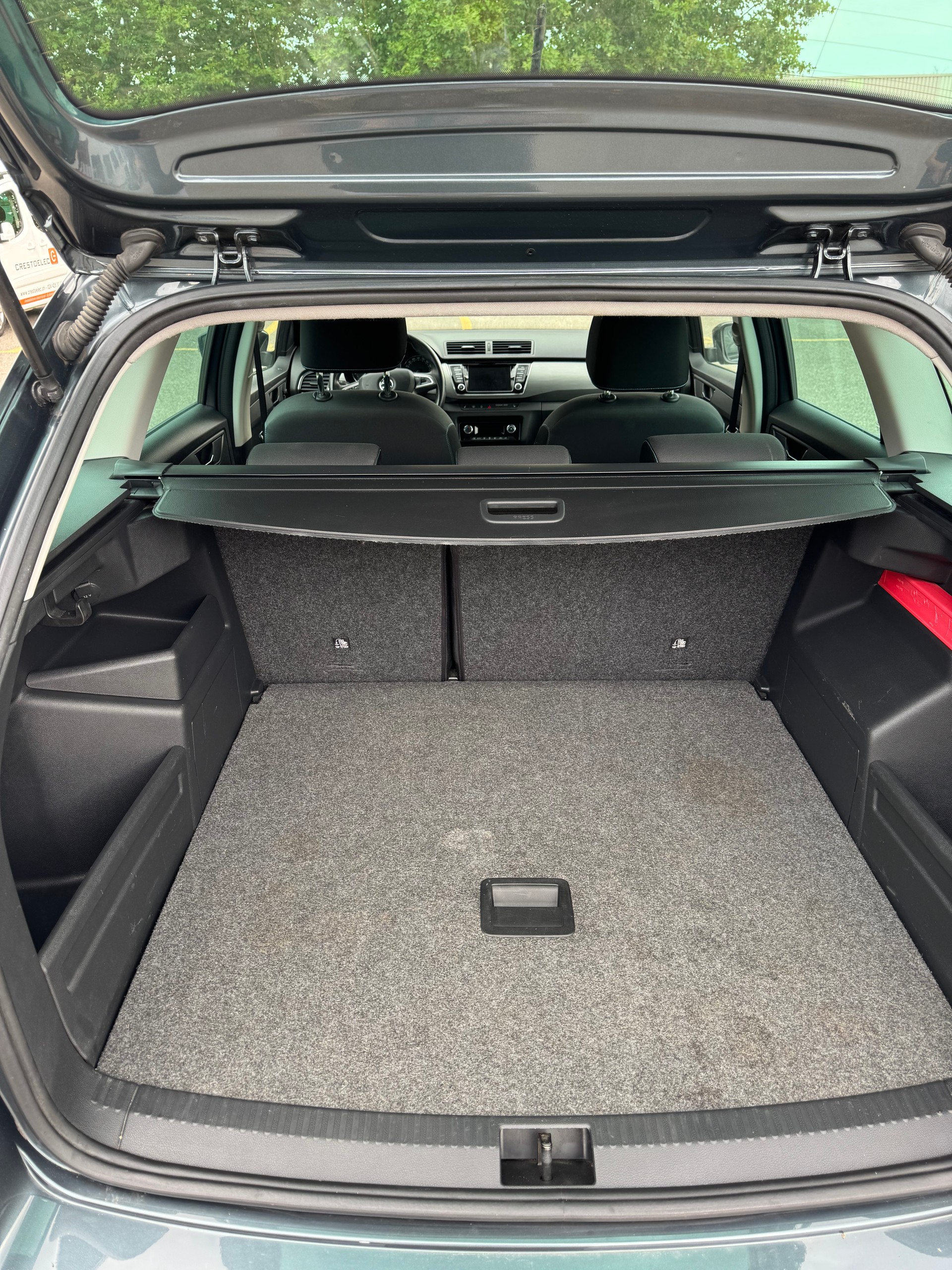 SKODA Fabia 1.2 TSI Swiss Joy DSG-image-7