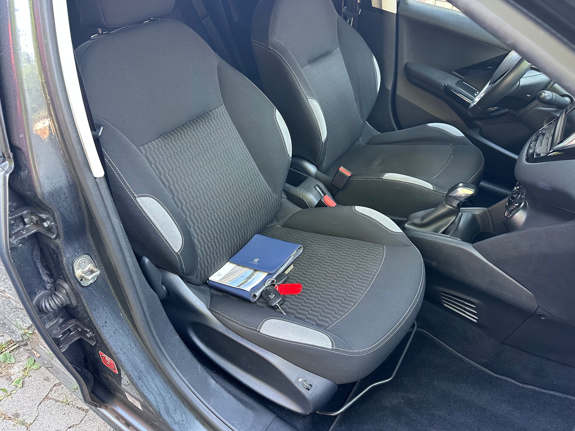 PEUGEOT 208 1.2 VTI Style FIXPREIS-image-15