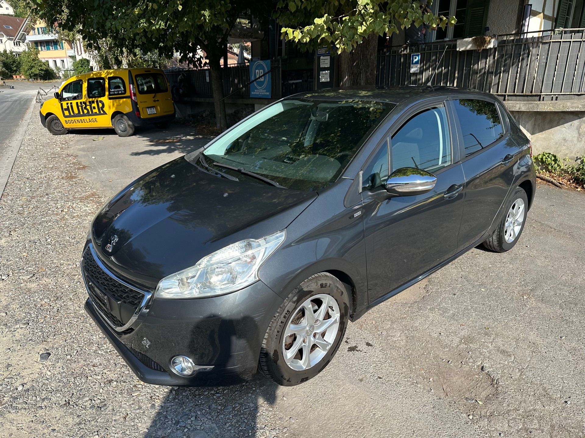 PEUGEOT 208 1.2 VTI Style FIXPREIS-showroom-element-1