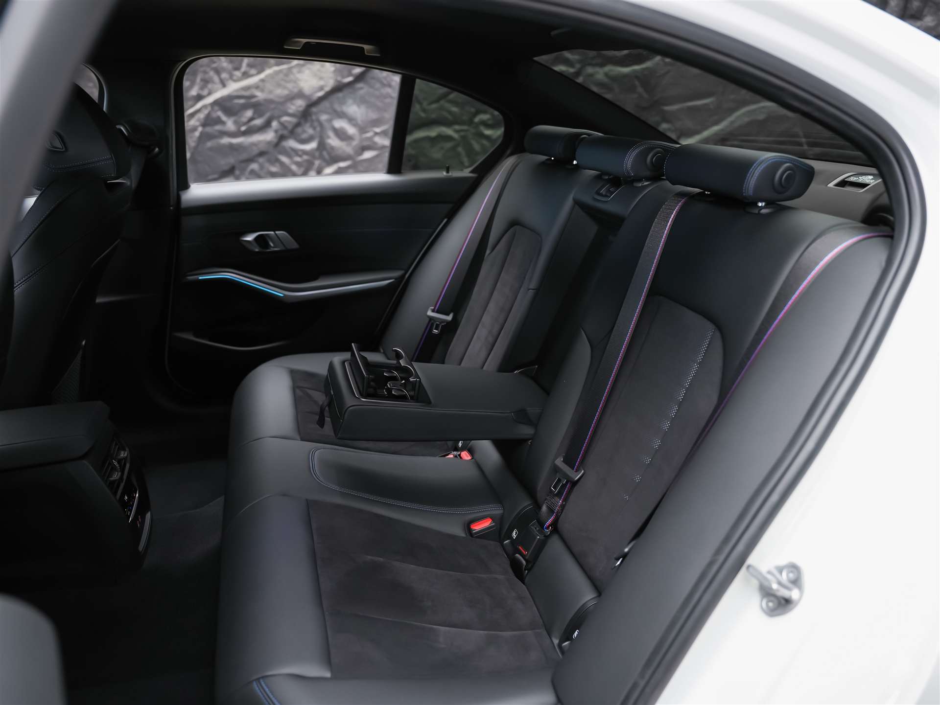 BMW M340i xDrive Steptronic M Sport Pro *20" Felgen*Standheizung*Head-Up*M-Fahrwerk*-image-13