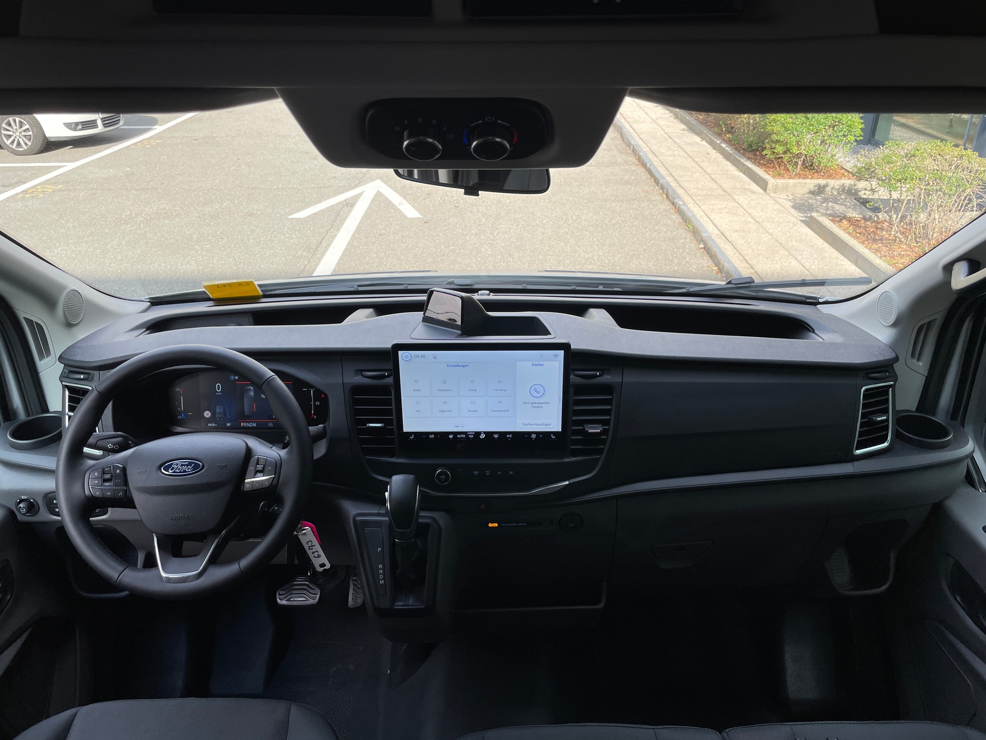 FORD Transit 460 L4H3 Trend RWD A 18-Sitzer mit Standheizung, AHK und 360° Kamera-image-14