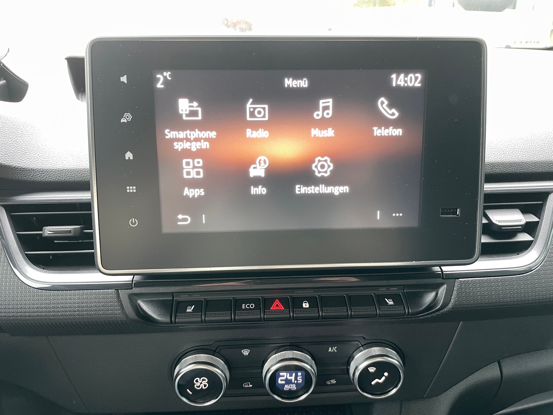 NISSAN Townstar EV45 kWh 22kW L2 Acenta-image-23