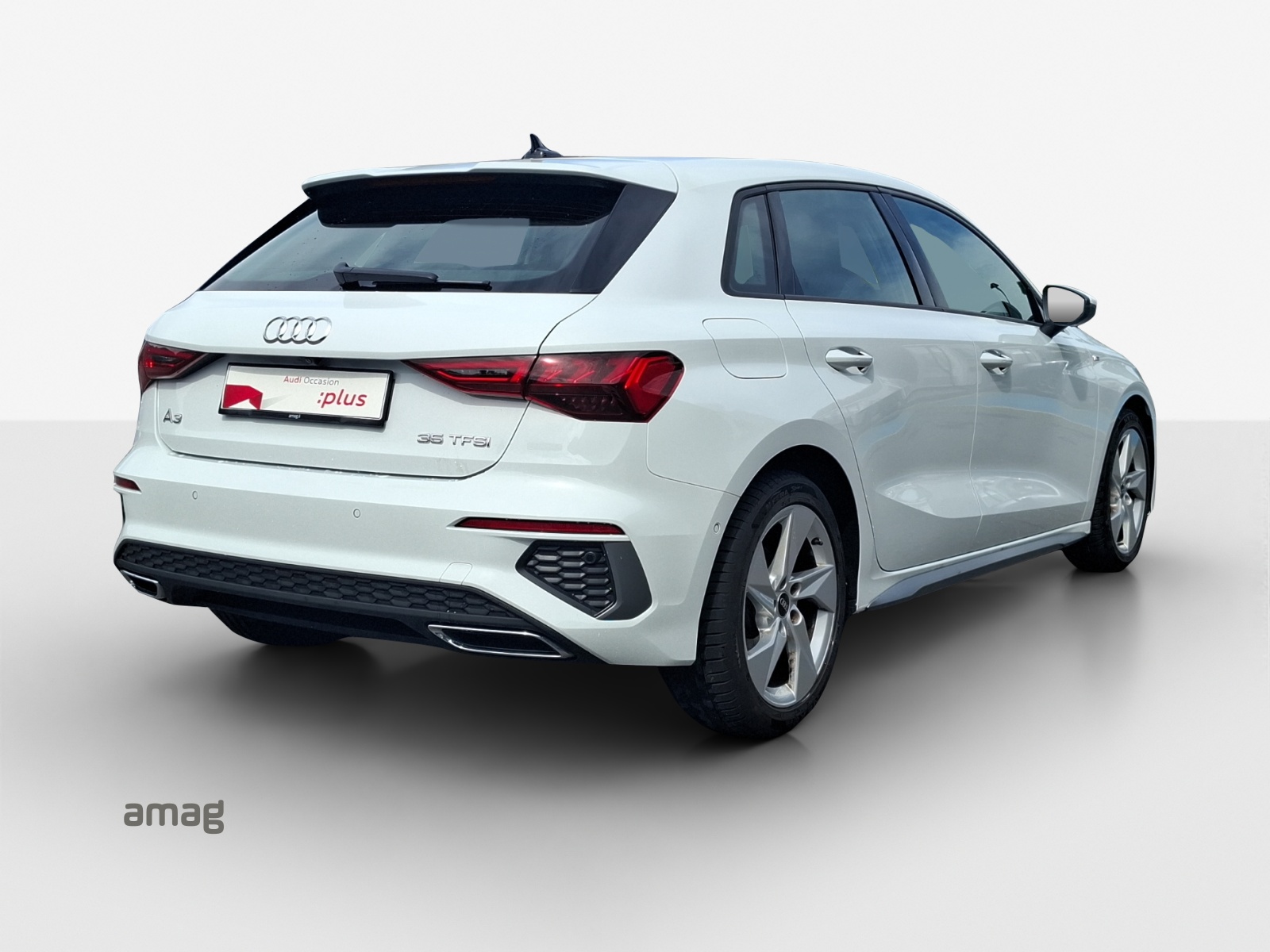 AUDI A3 Sportback 35 TFSI S line Attraction S-tronic-image-5