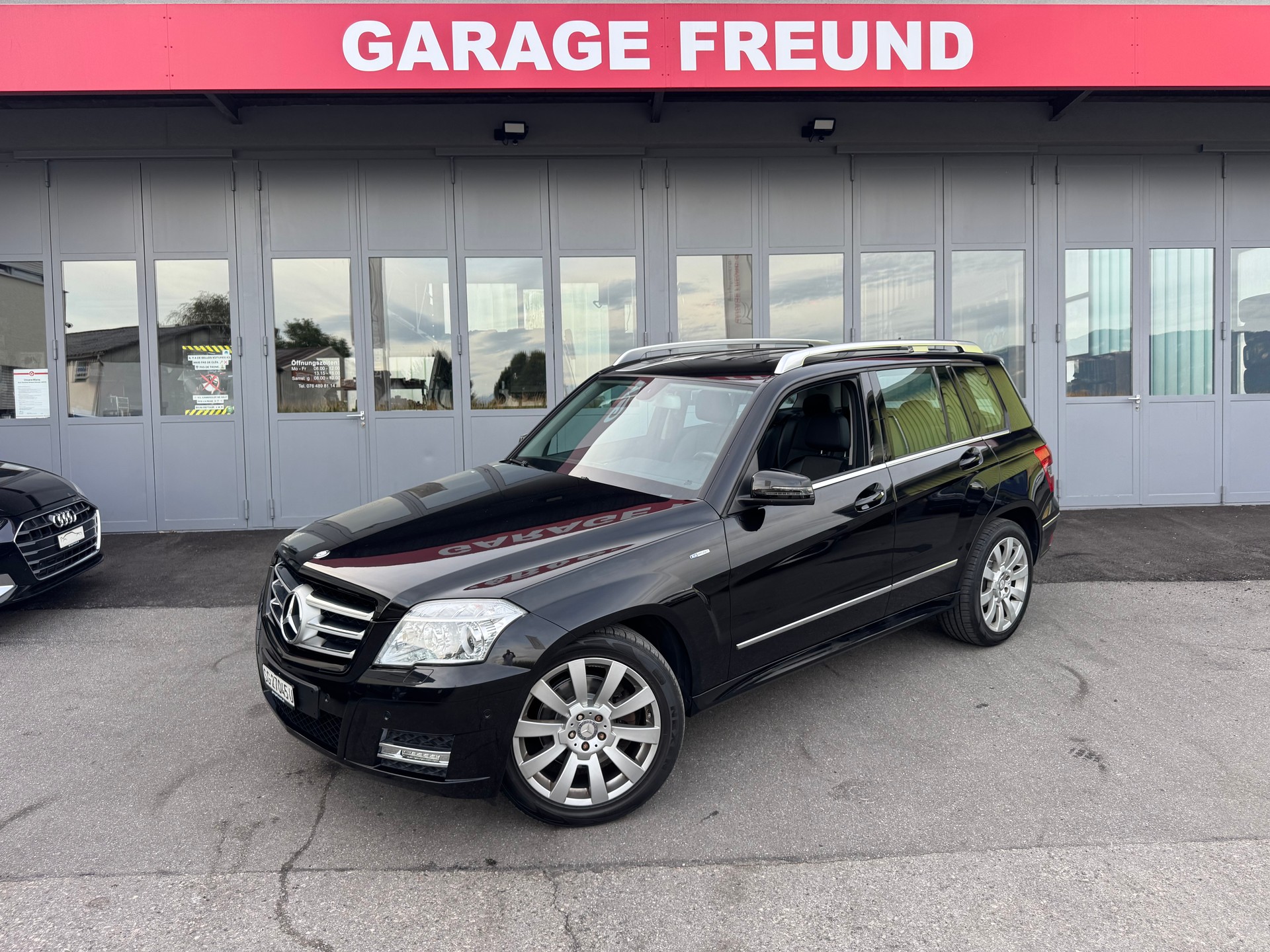 MERCEDES-BENZ GLK 250 CDI BlueEfficiency 4Matic 7G-Tronic-showroom-element-3