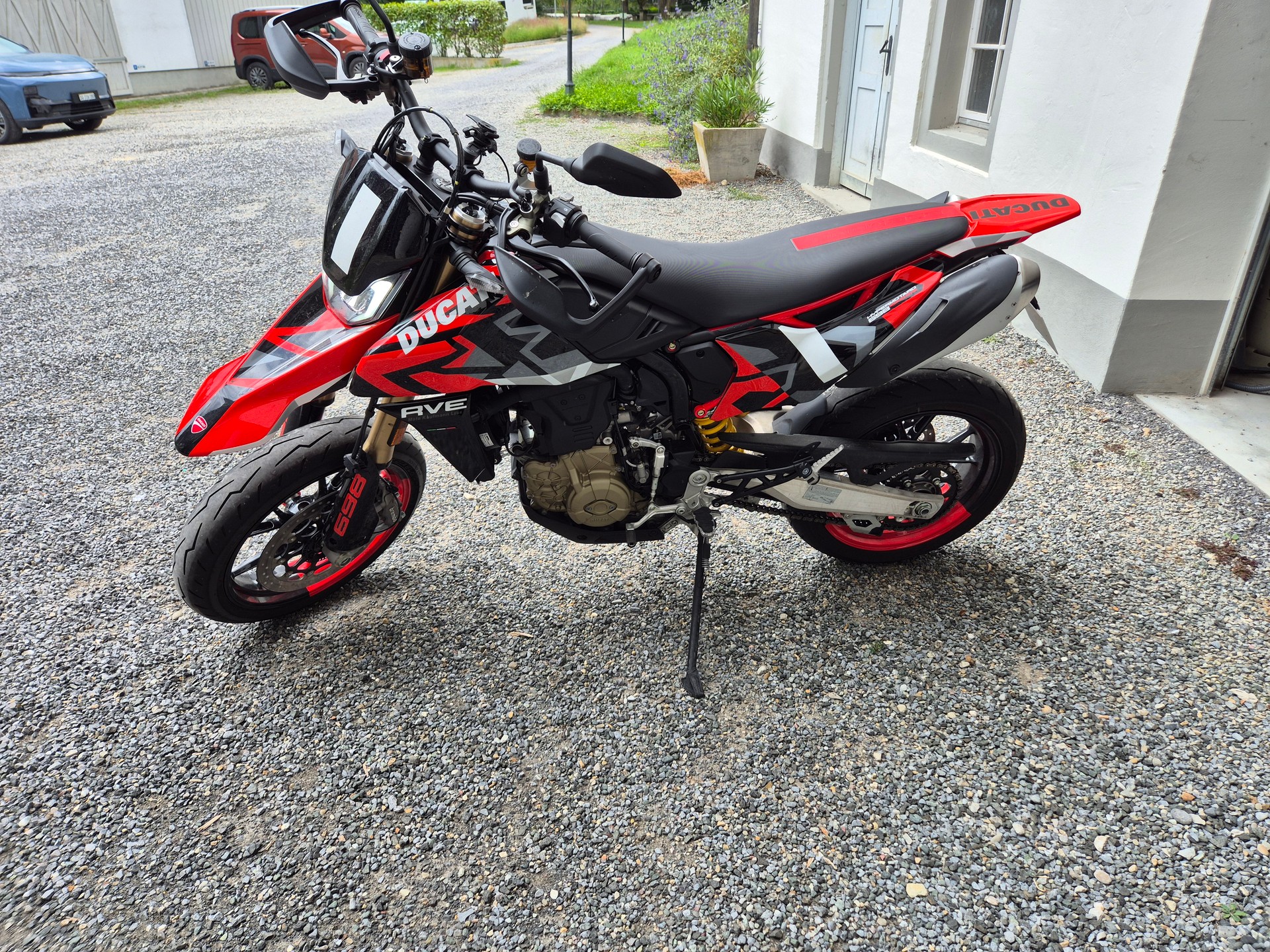 DUCATI Hypermotard 698 Mono RVE-image-1