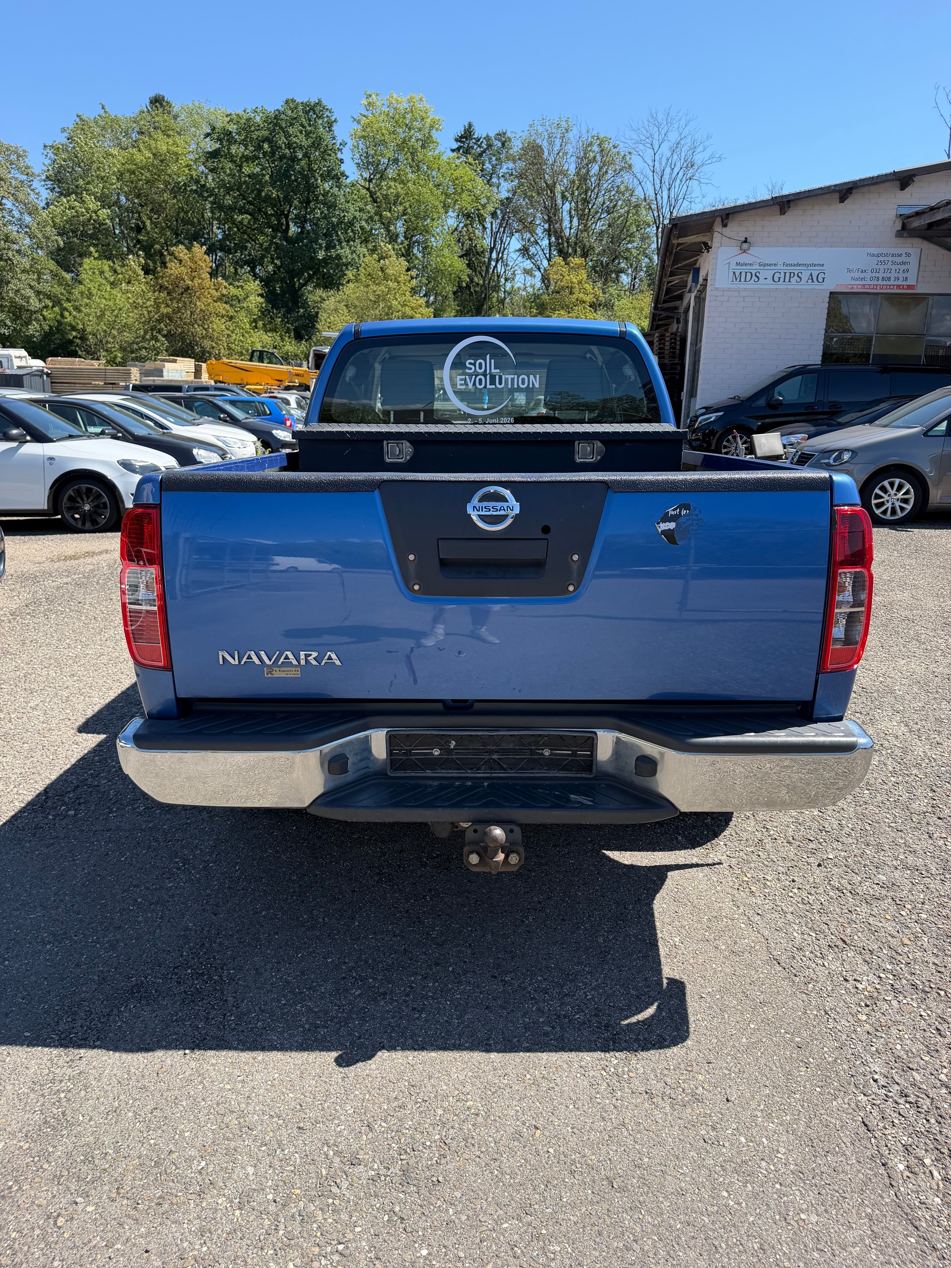 NISSAN Navara King Cab SE 2.5 dCi 4WD-image-4