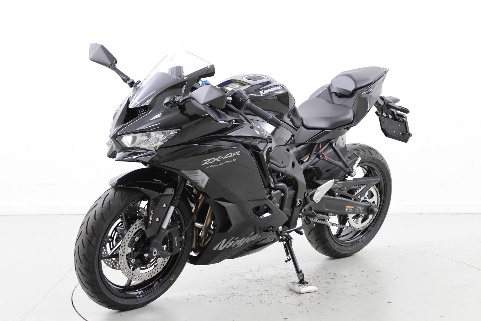 KAWASAKI Ninja ZX-4R-image-2