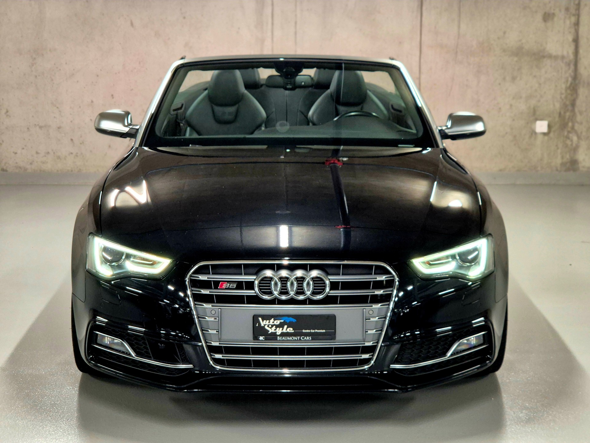 AUDI S5 Cabrio 3.0 TFSI quattro S-tronic-showroom-element-1