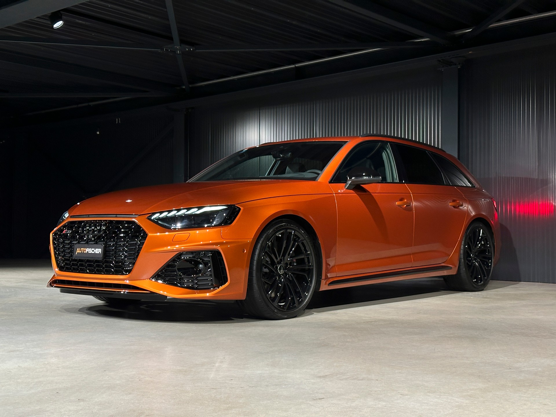 AUDI RS4 Avant quattro tiptronic-showroom-element-3