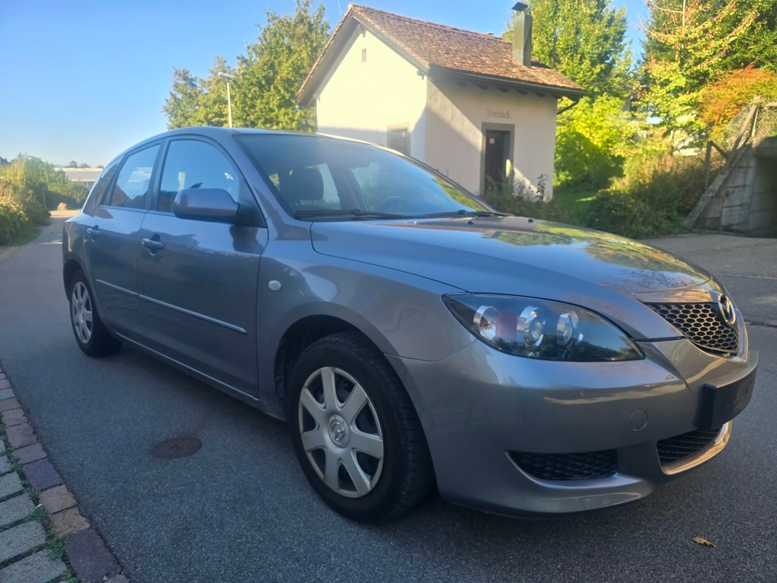 MAZDA 3 1.6 16V Exclusive-showroom-element-2