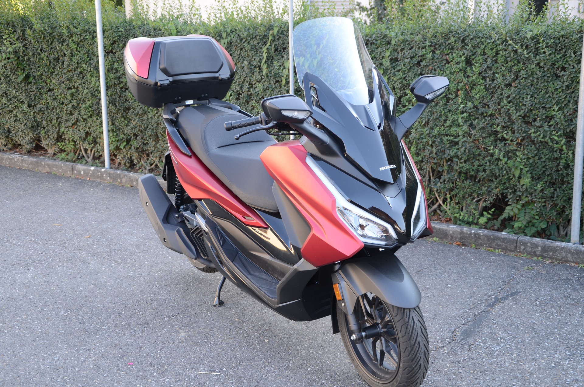 HONDA Nss 125 Forza Smart TopBox-image-4