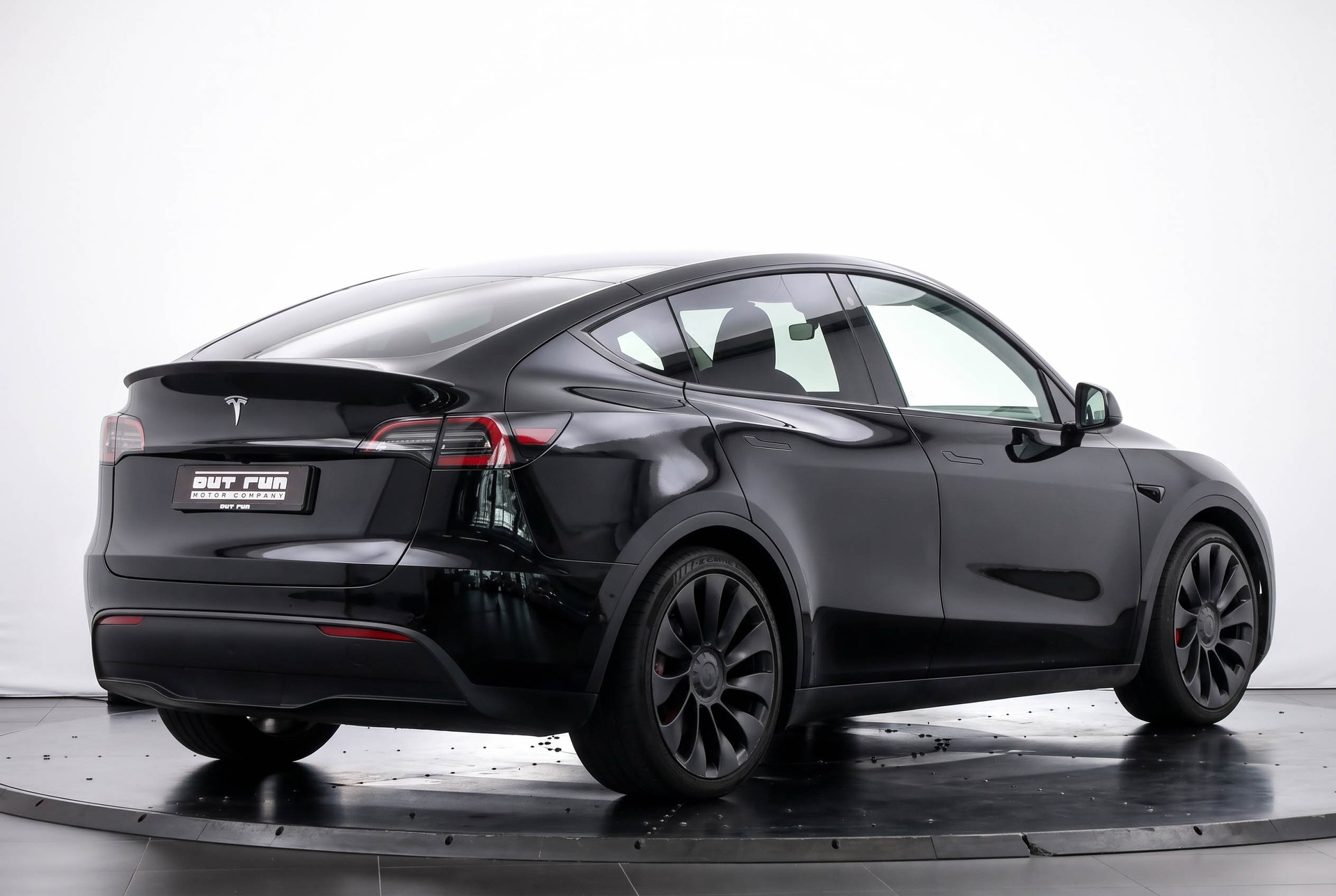 TESLA Model Y Long Range • Jantes 20" Induction • Autopilot • Garantie Tesla 11.2027-image-6