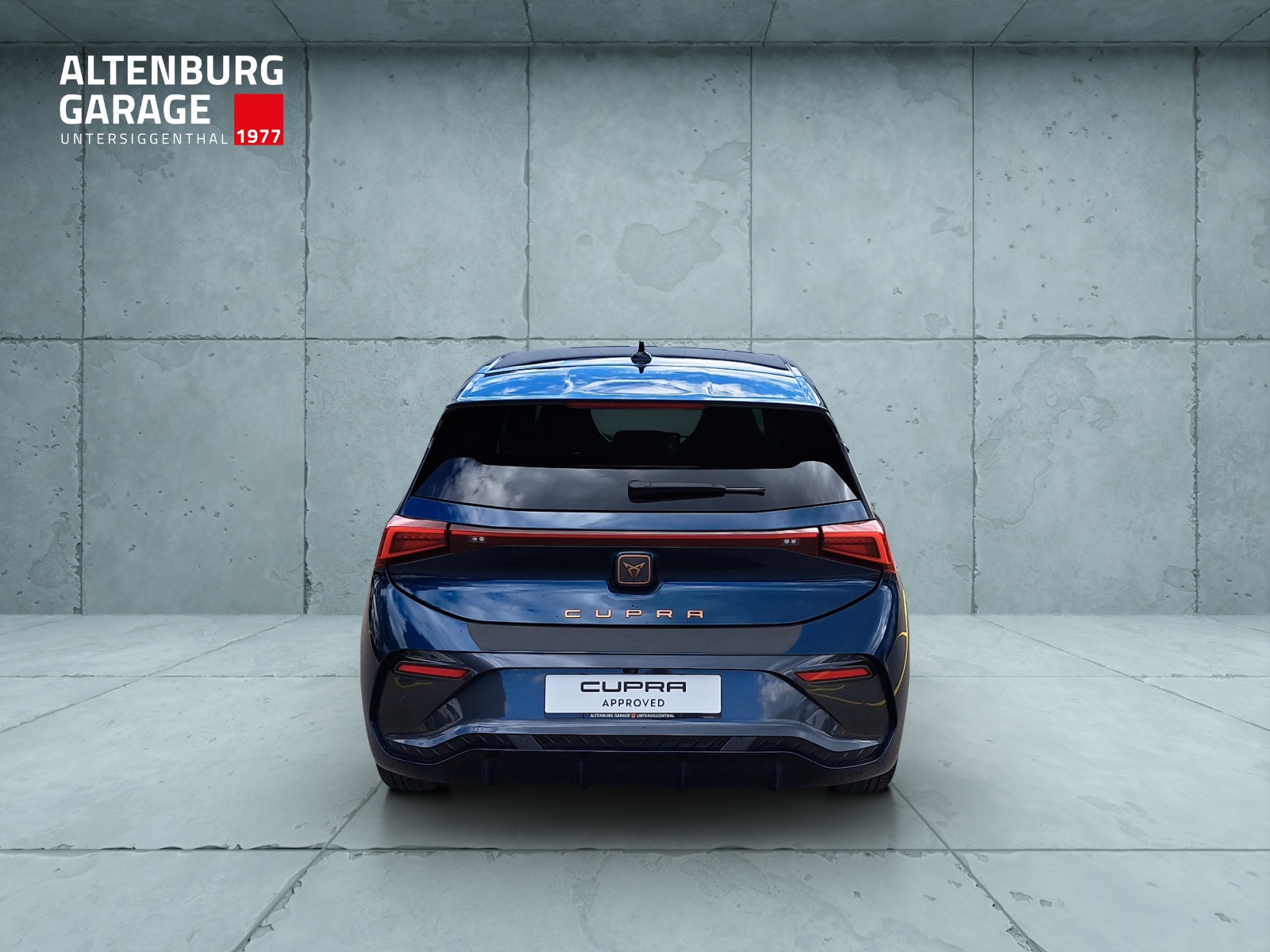 CUPRA Born Electric-showroom-element-3