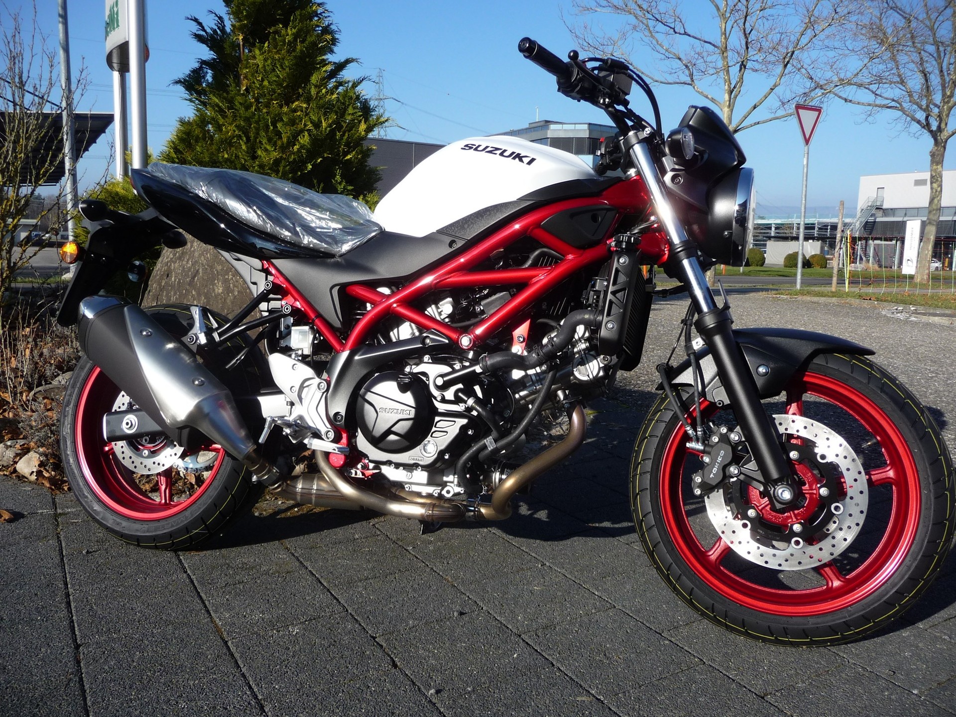 SUZUKI SV 650-image-0