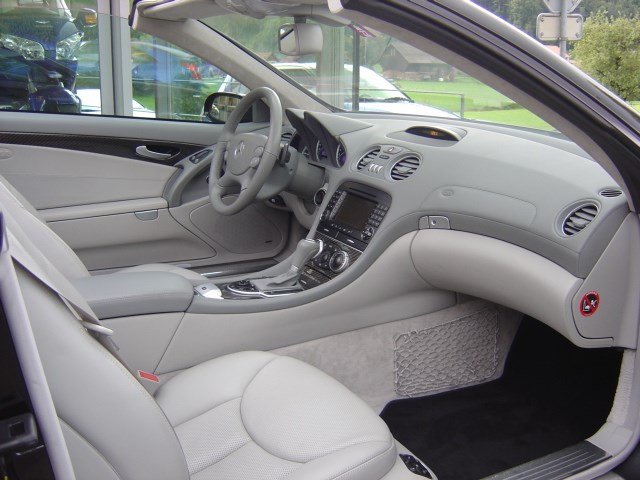 MERCEDES-BENZ SL 500 Swiss Edition 7G-Tronic-image-12