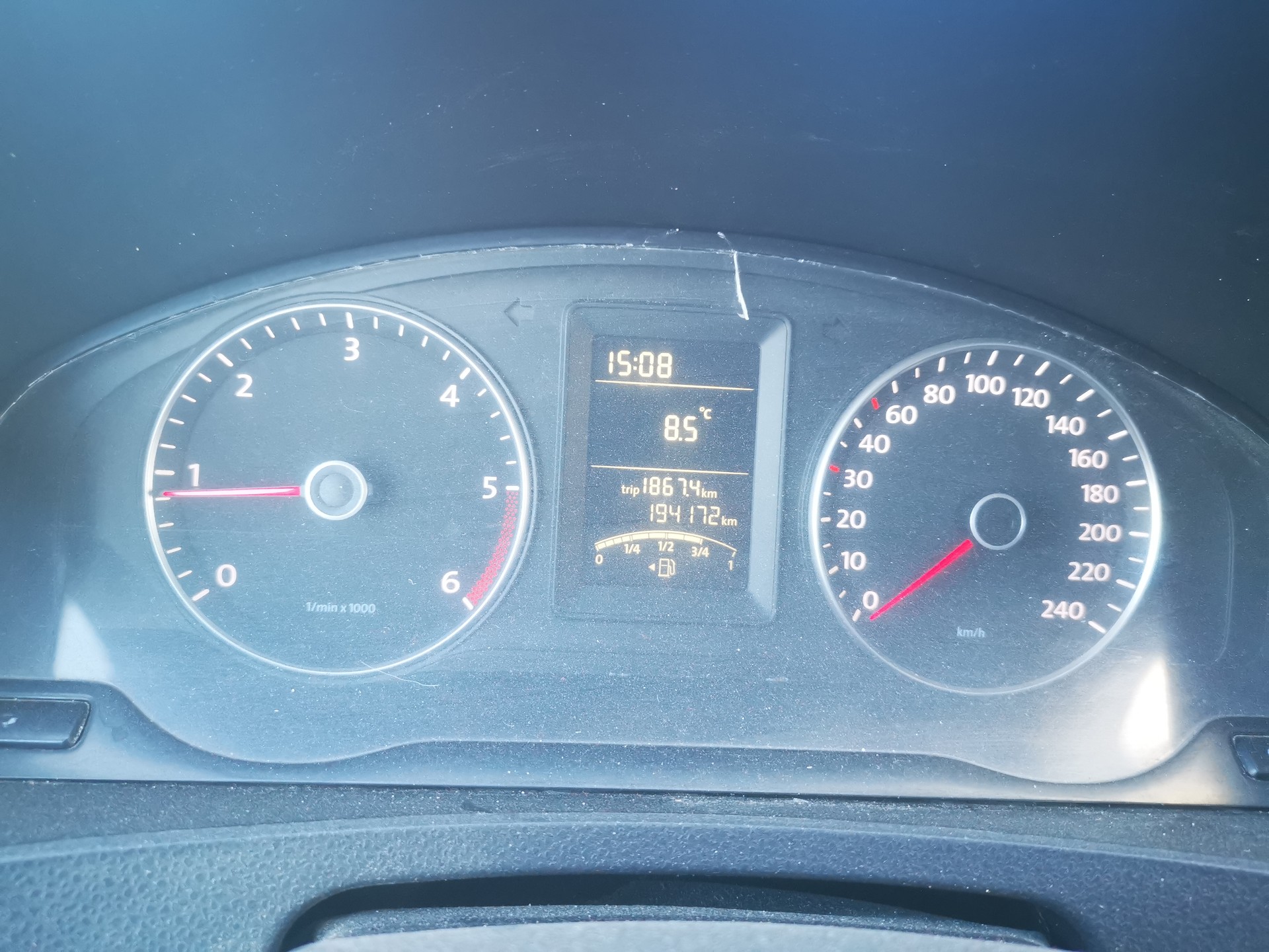 VW T5 2.0 TDI-image-9
