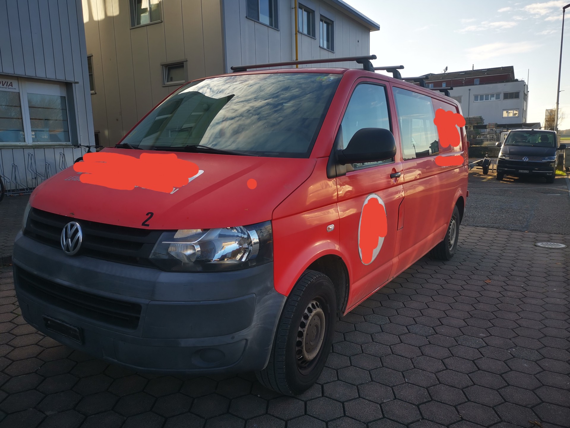 VW T5 2.0 TDI-image-1