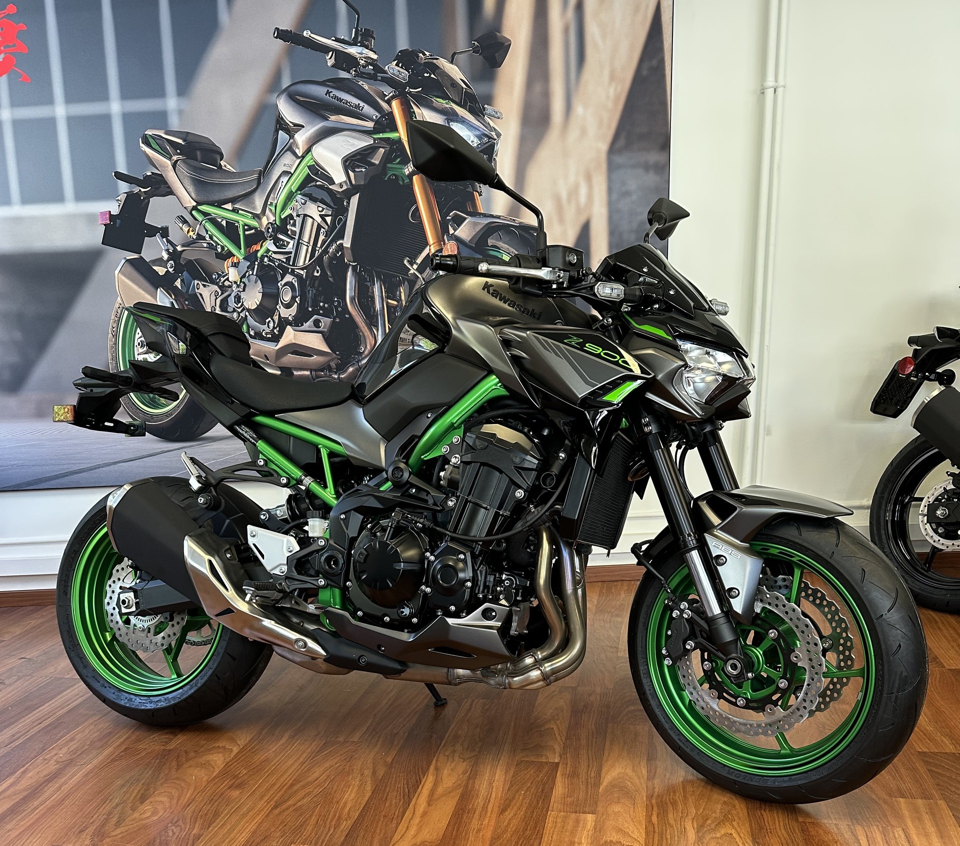 KAWASAKI Z 900-image-0