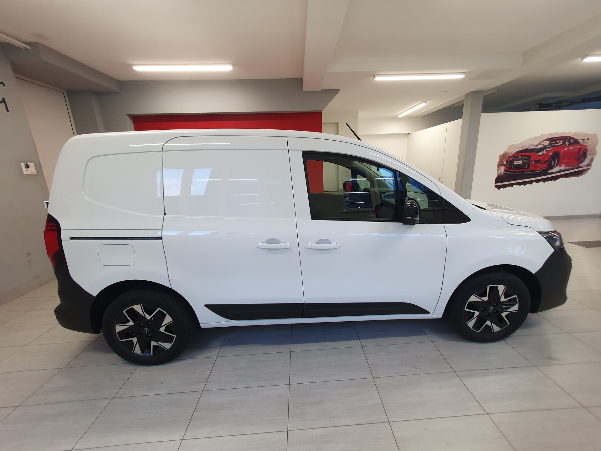 NISSAN Townstar 45kWh Tekna-showroom-element-2