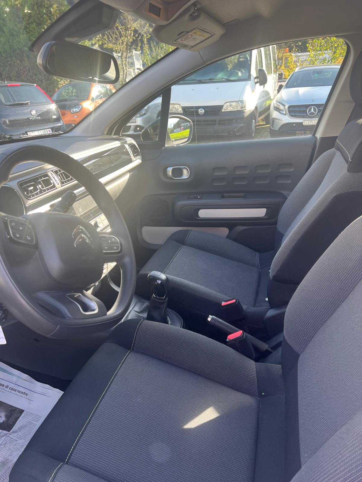 CITROEN C3 1.2i PureTech Live "Leasing"-image-6