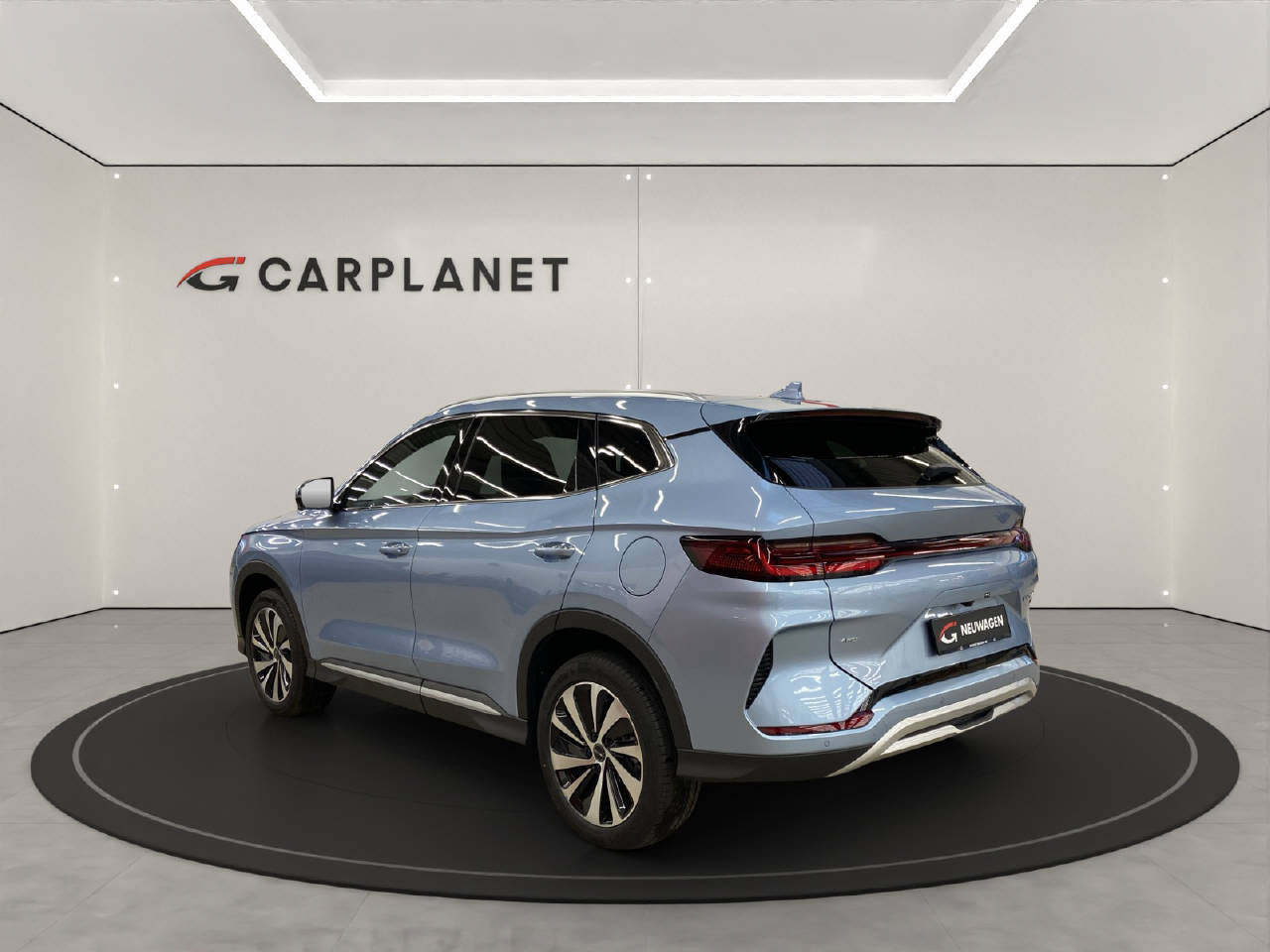 BYD Seal U DM-i Design AWD-showroom-element-2