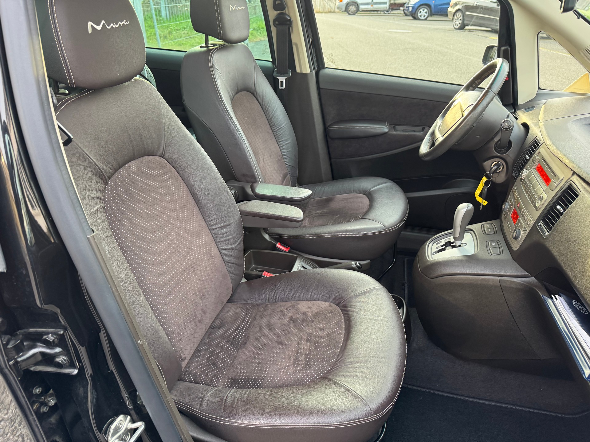 LANCIA Musa 1.4 16V Platino Plus DFN-image-9