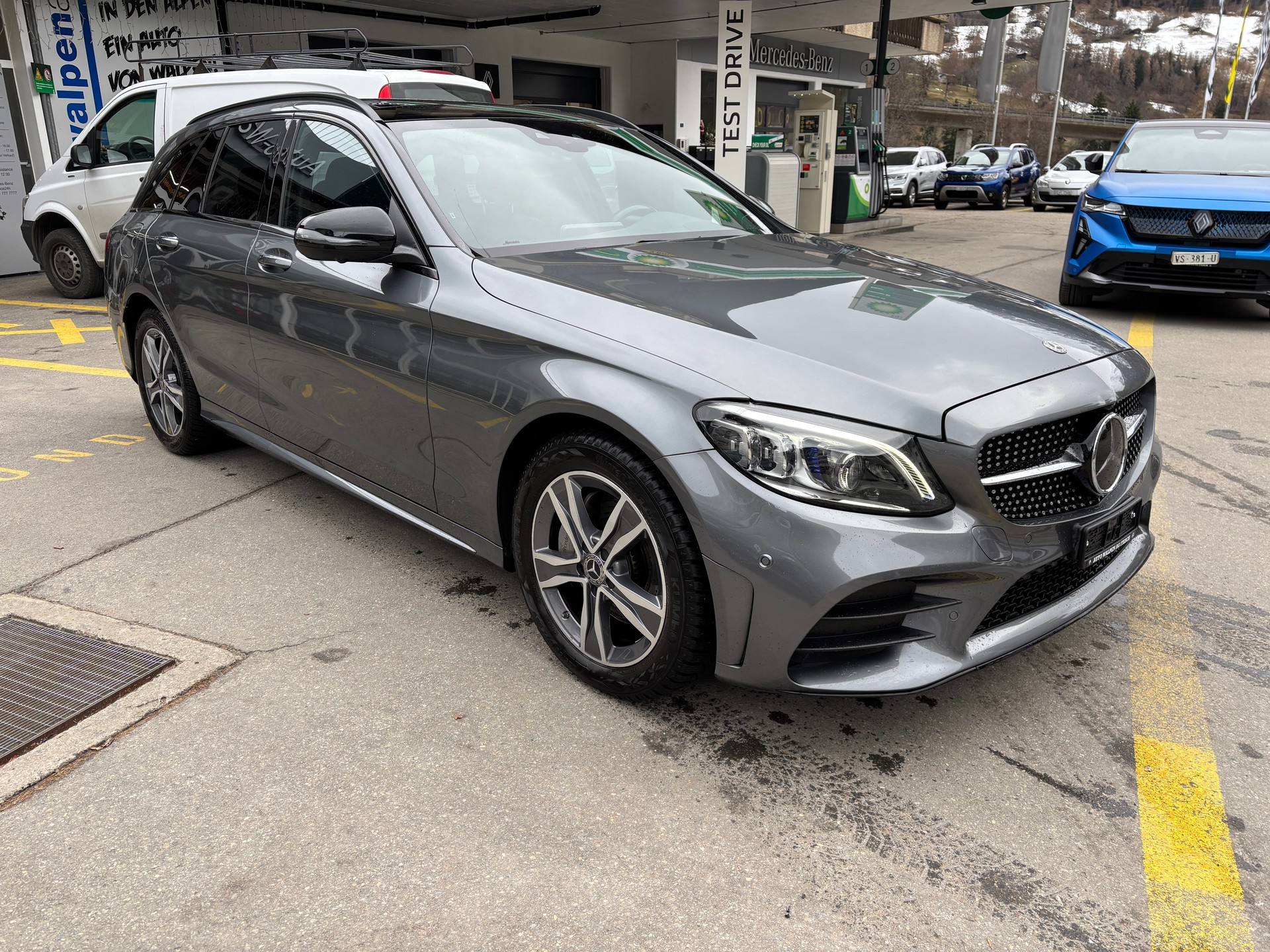 MERCEDES-BENZ C 200 Swiss Star AMG L.4M-showroom-element-1