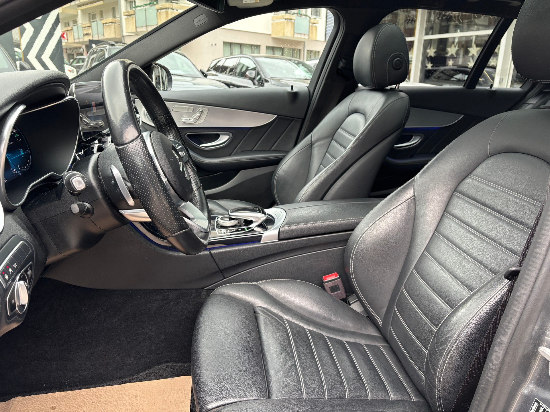 MERCEDES-BENZ C 200 Swiss Star AMG L.4M-image-5