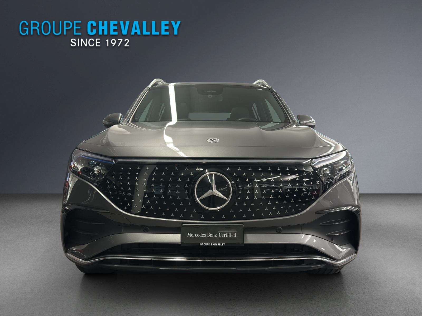 MERCEDES-BENZ EQB 350 4M Swiss Star-showroom-element-1
