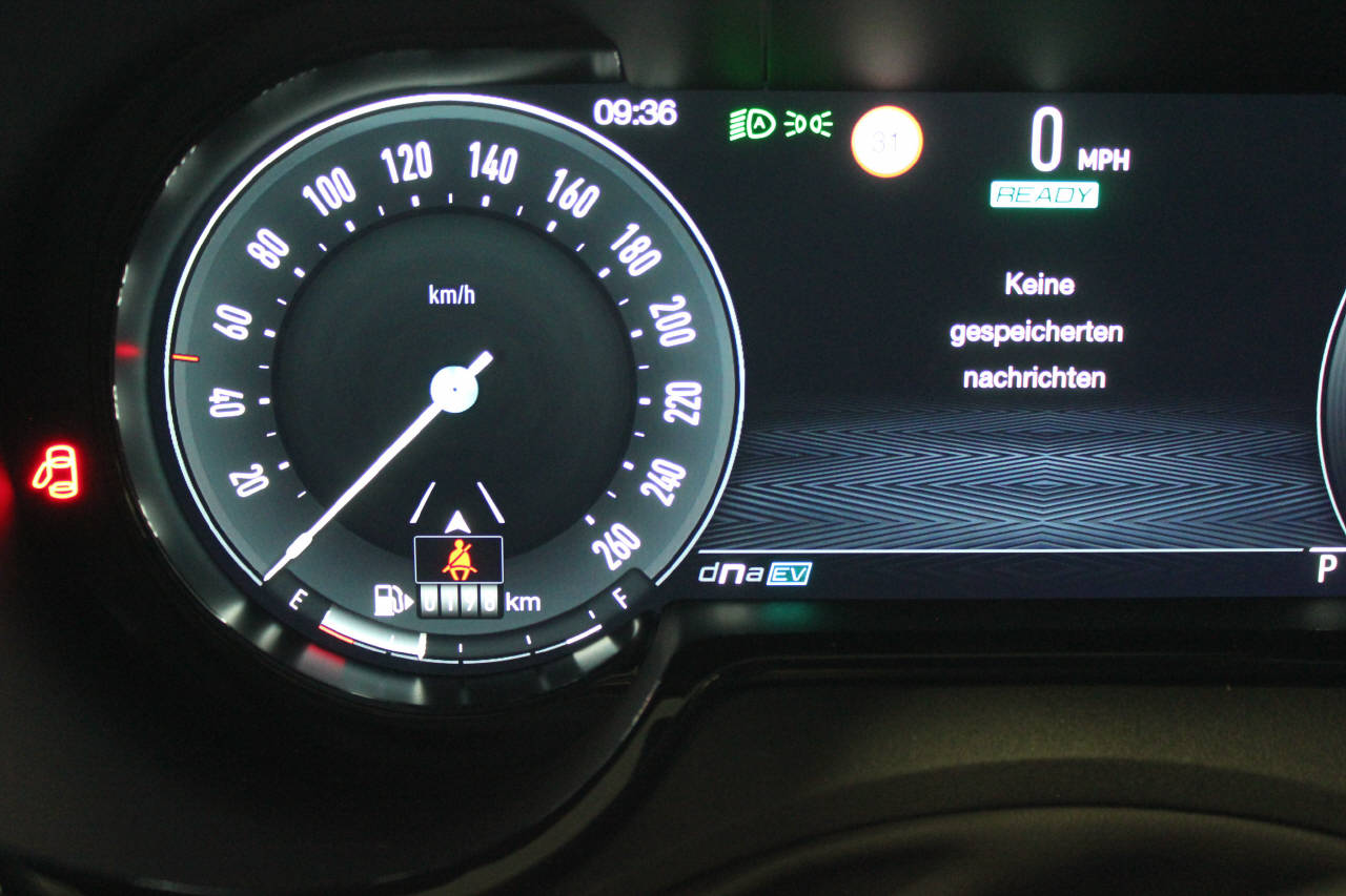 ALFA ROMEO Tonale 1.3 Plug-in Hybrid Q4 Sport Speciale-image-13