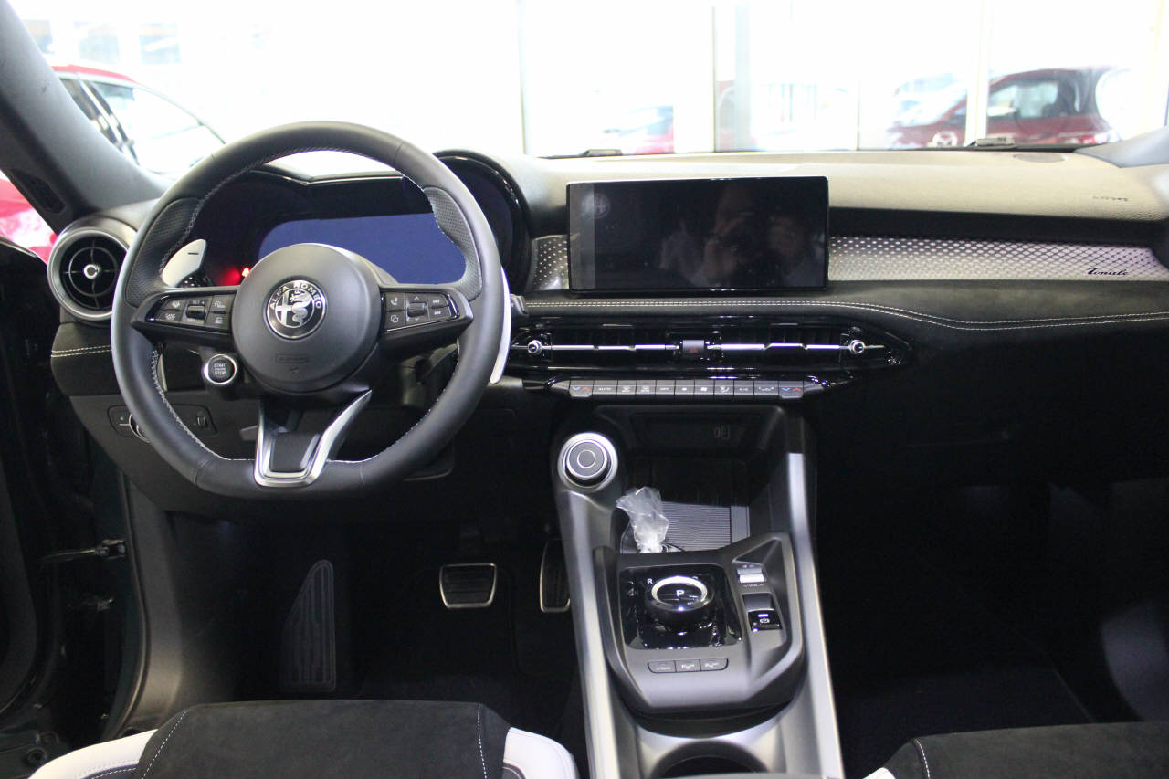 ALFA ROMEO Tonale 1.3 Plug-in Hybrid Q4 Sport Speciale-image-7