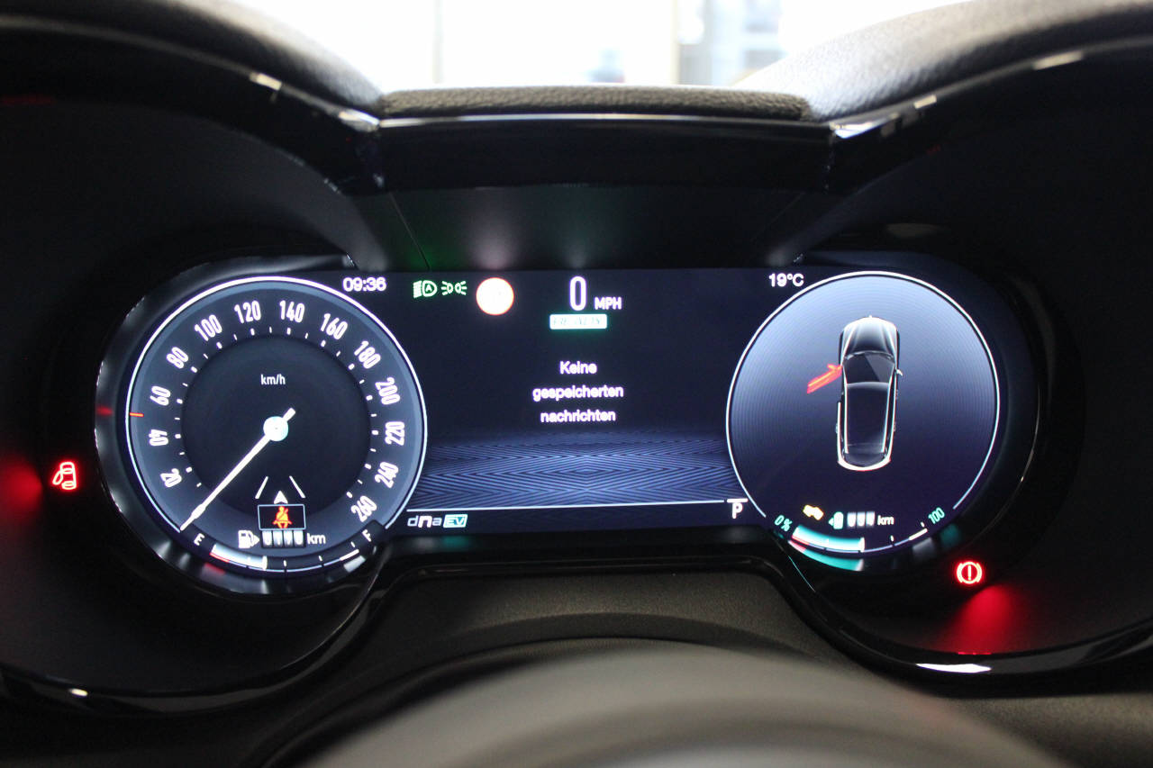 ALFA ROMEO Tonale 1.3 Plug-in Hybrid Q4 Sport Speciale-image-12