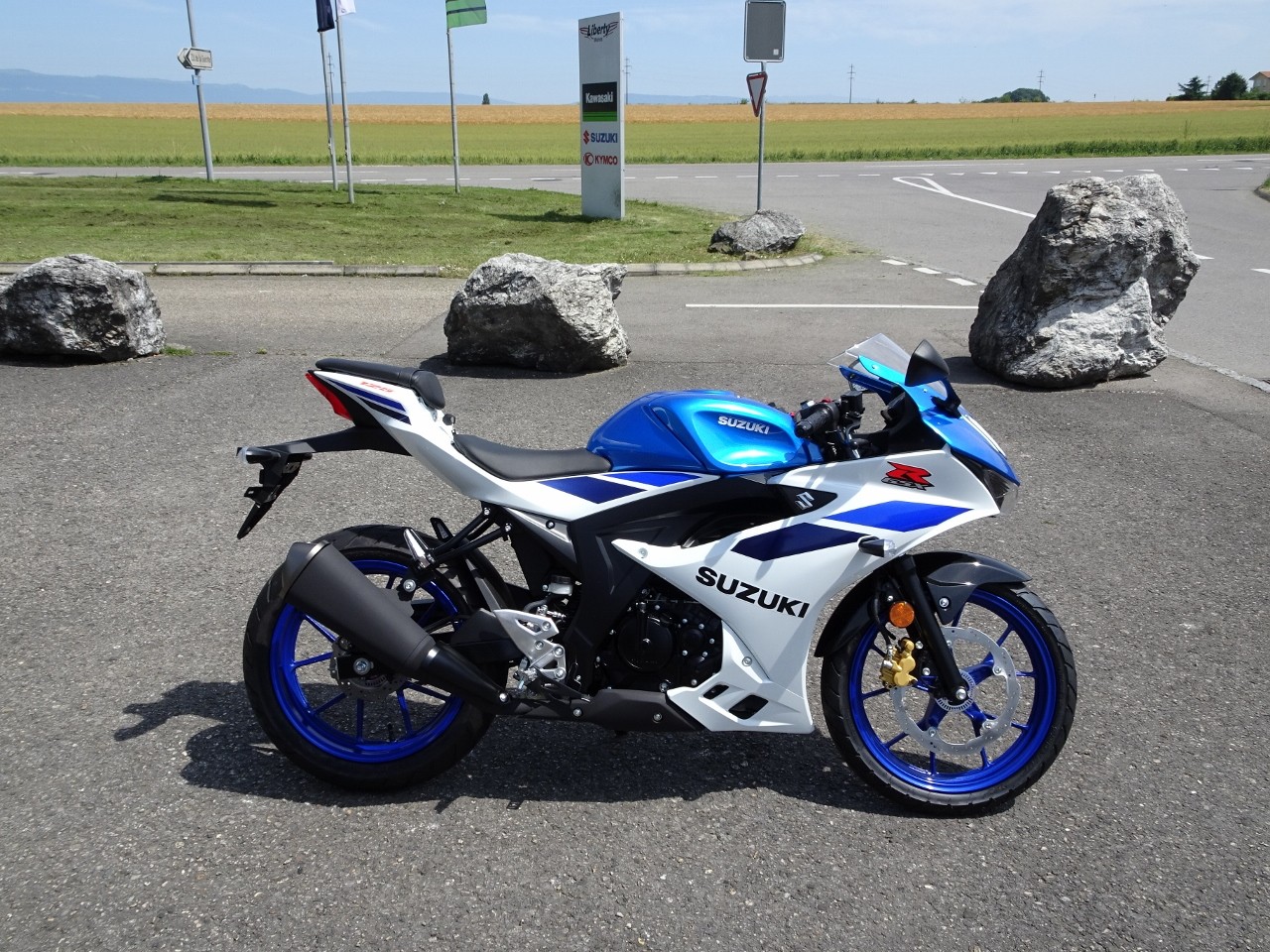 SUZUKI GSX-R 125-image-0