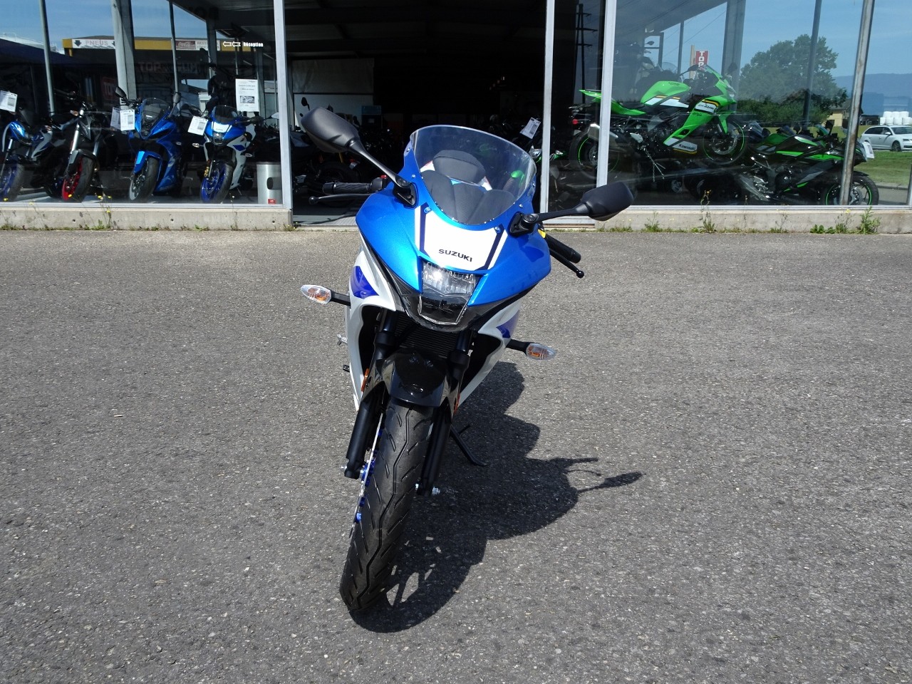 SUZUKI GSX-R 125-image-2