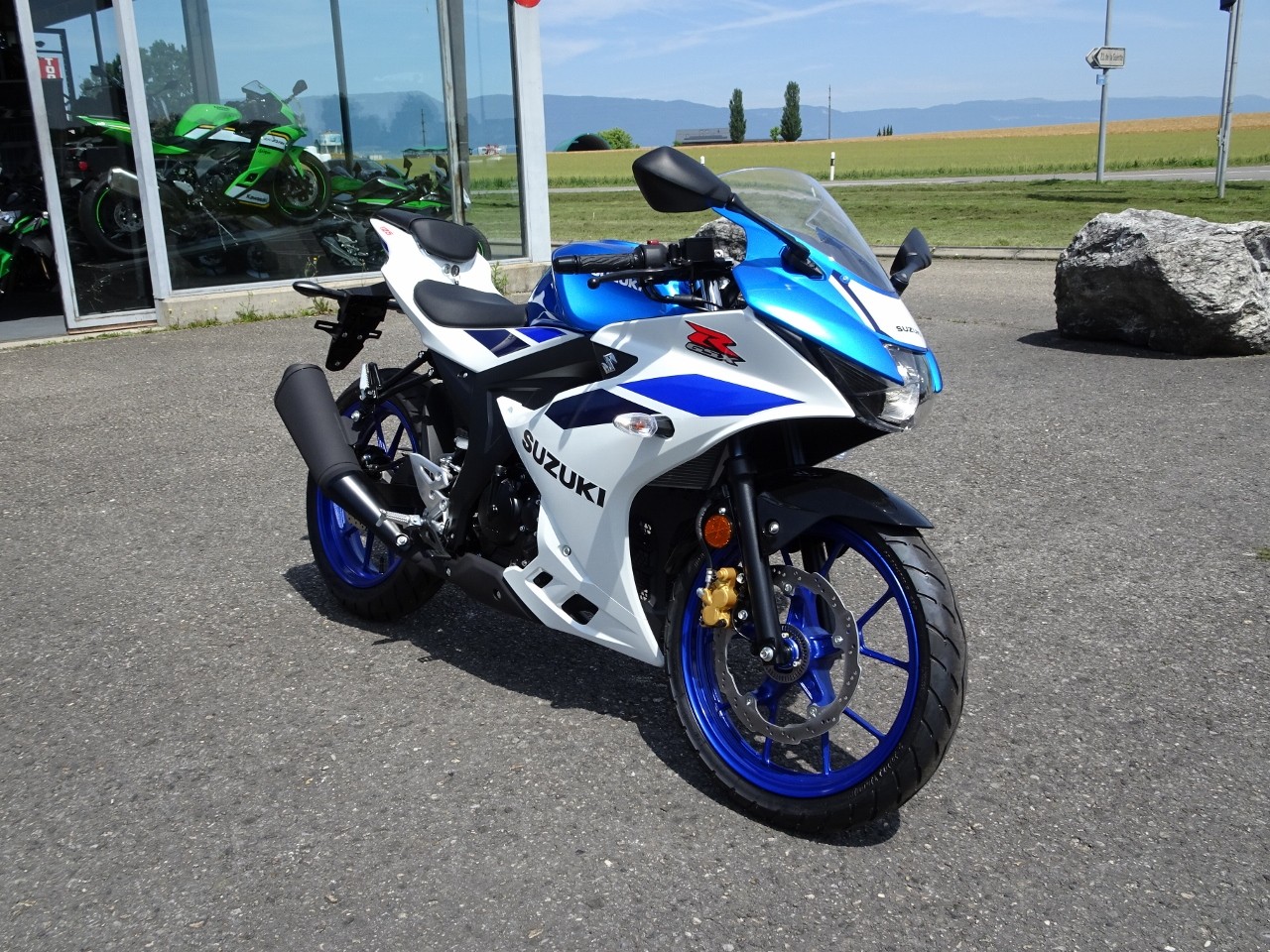 SUZUKI GSX-R 125-image-1