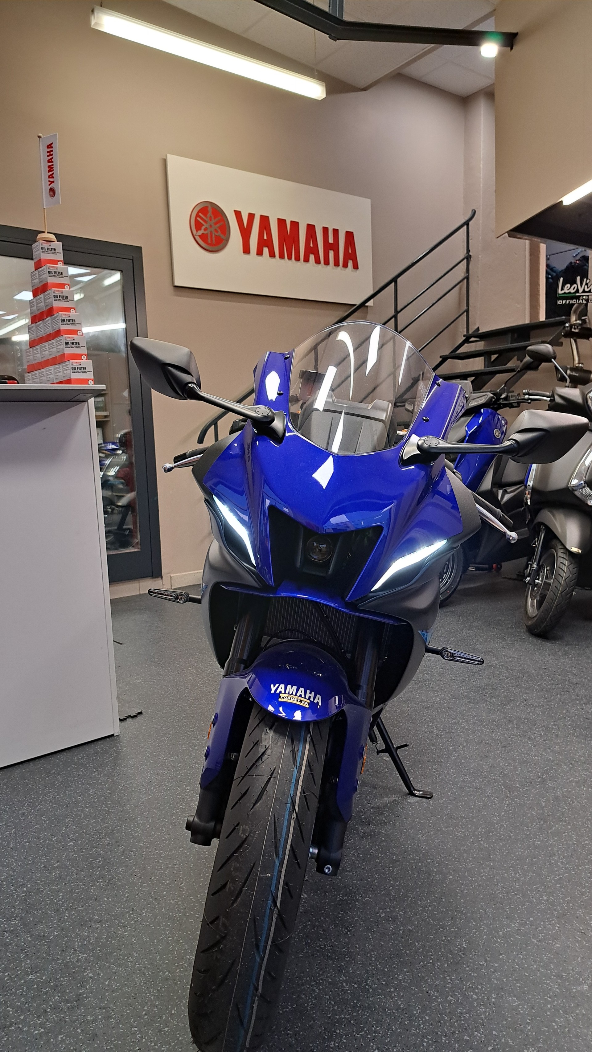 YAMAHA YZF-R7-image-3