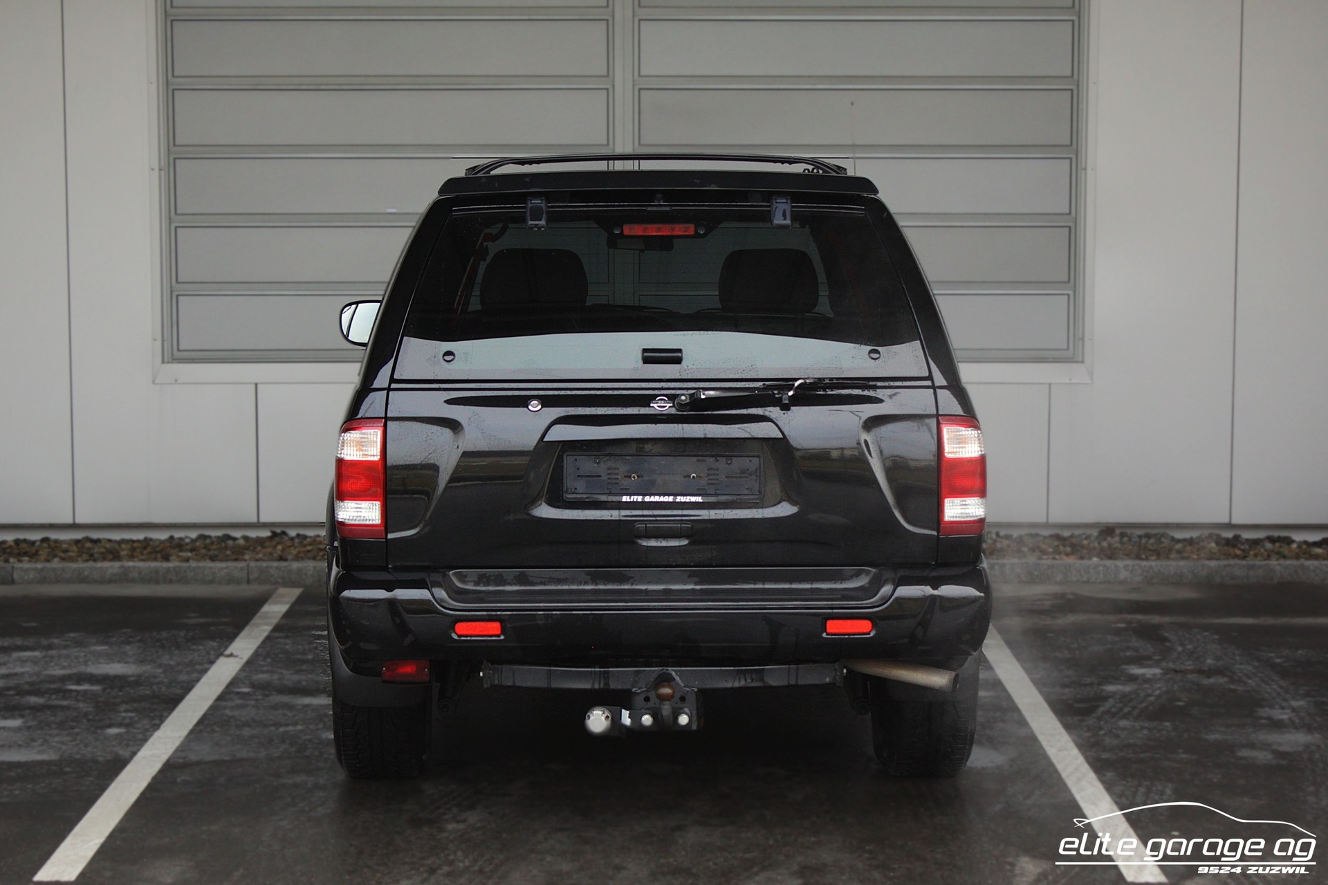 NISSAN Pathfinder 3.3 Exec. V6-image-3