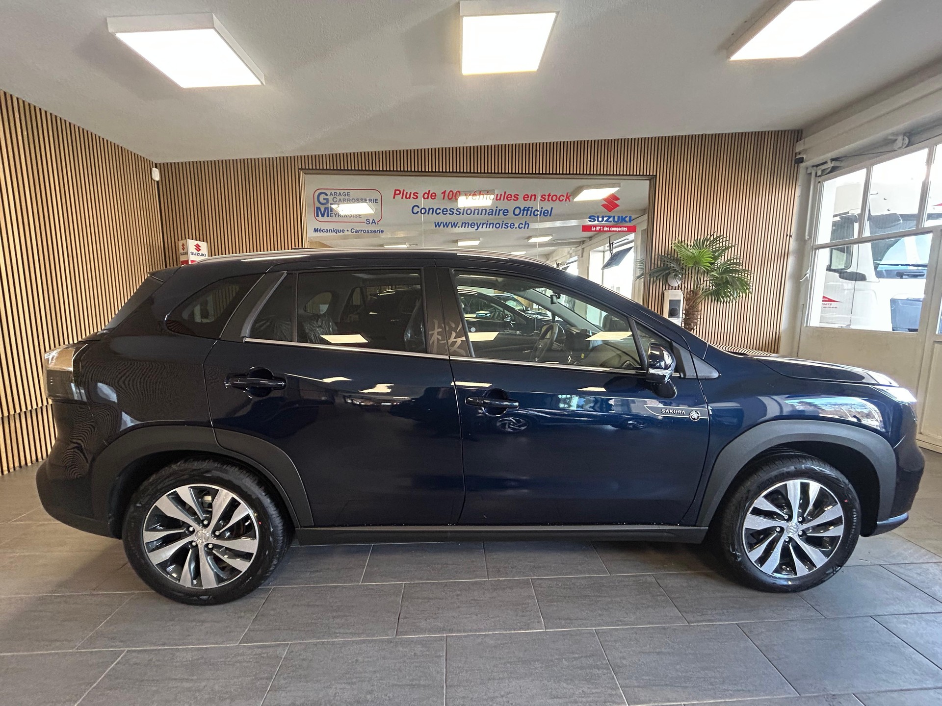 SUZUKI S-Cross 1.4 T Sakura Top Hybrid 4x4