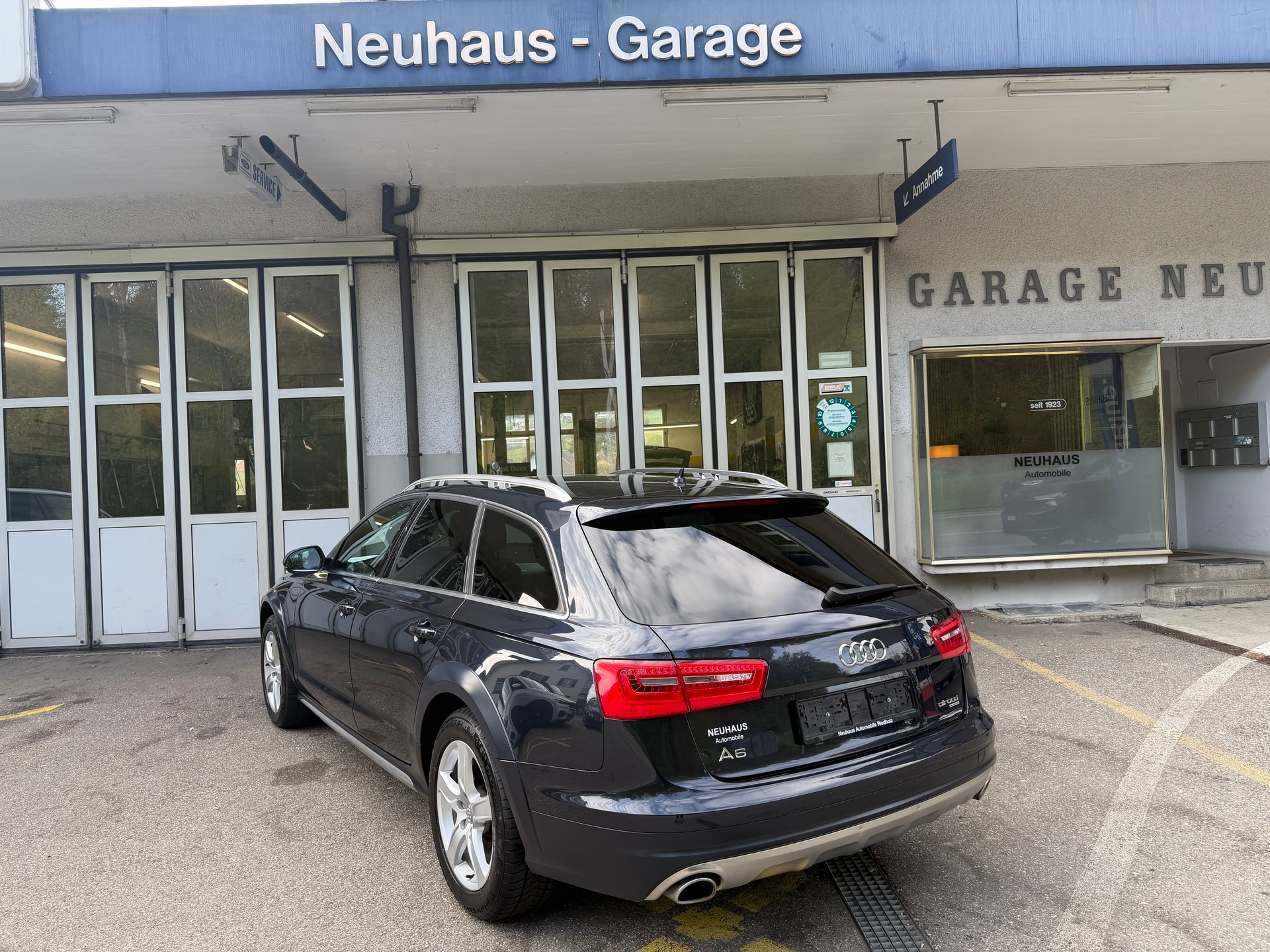 AUDI A6 allroad 3.0 TDI V6 quattro S-tronic-showroom-element-3