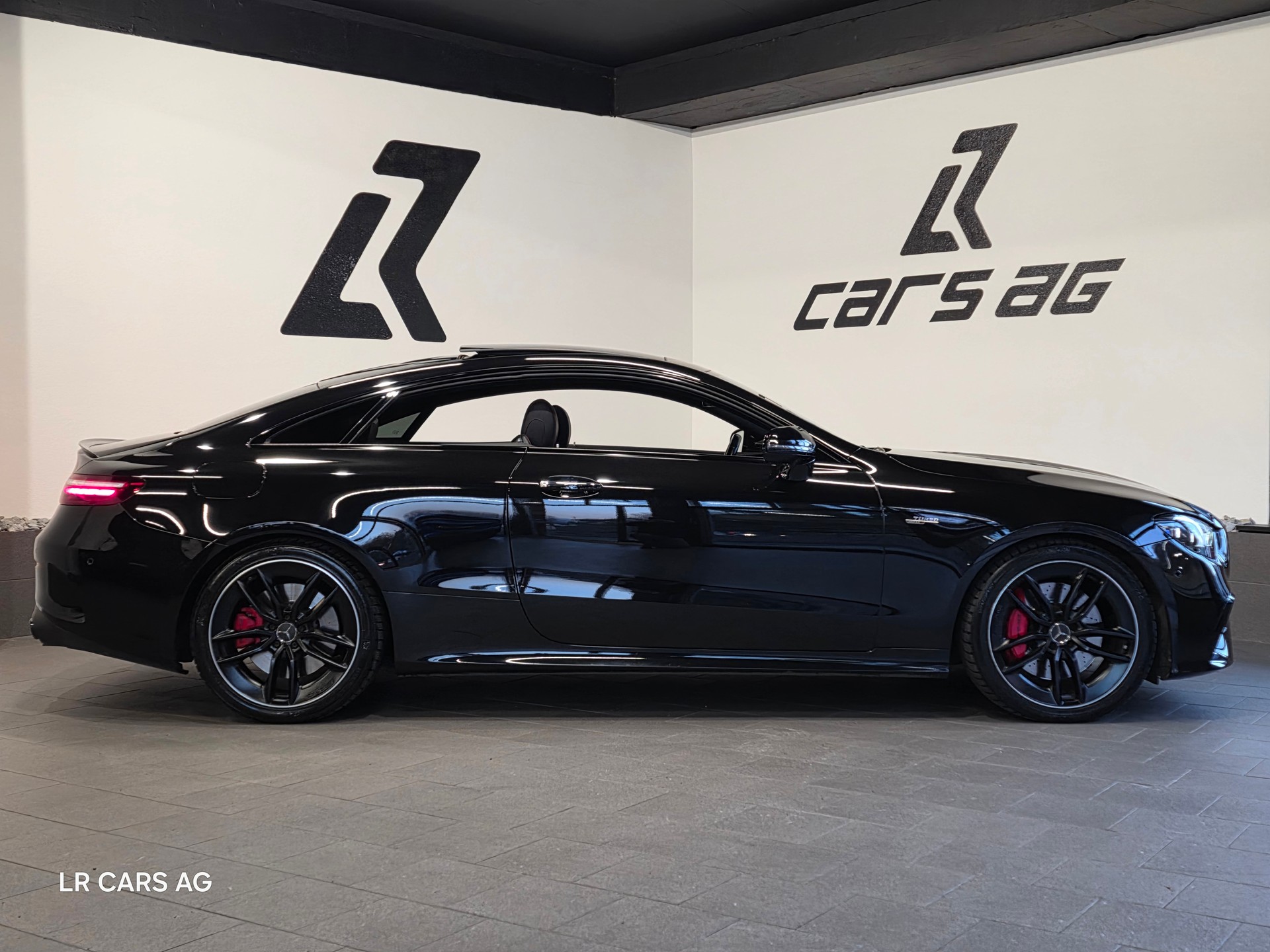 MERCEDES-BENZ E 53 Coupé AMG 4Matic+ 9G-Speedshift TCT-image-3