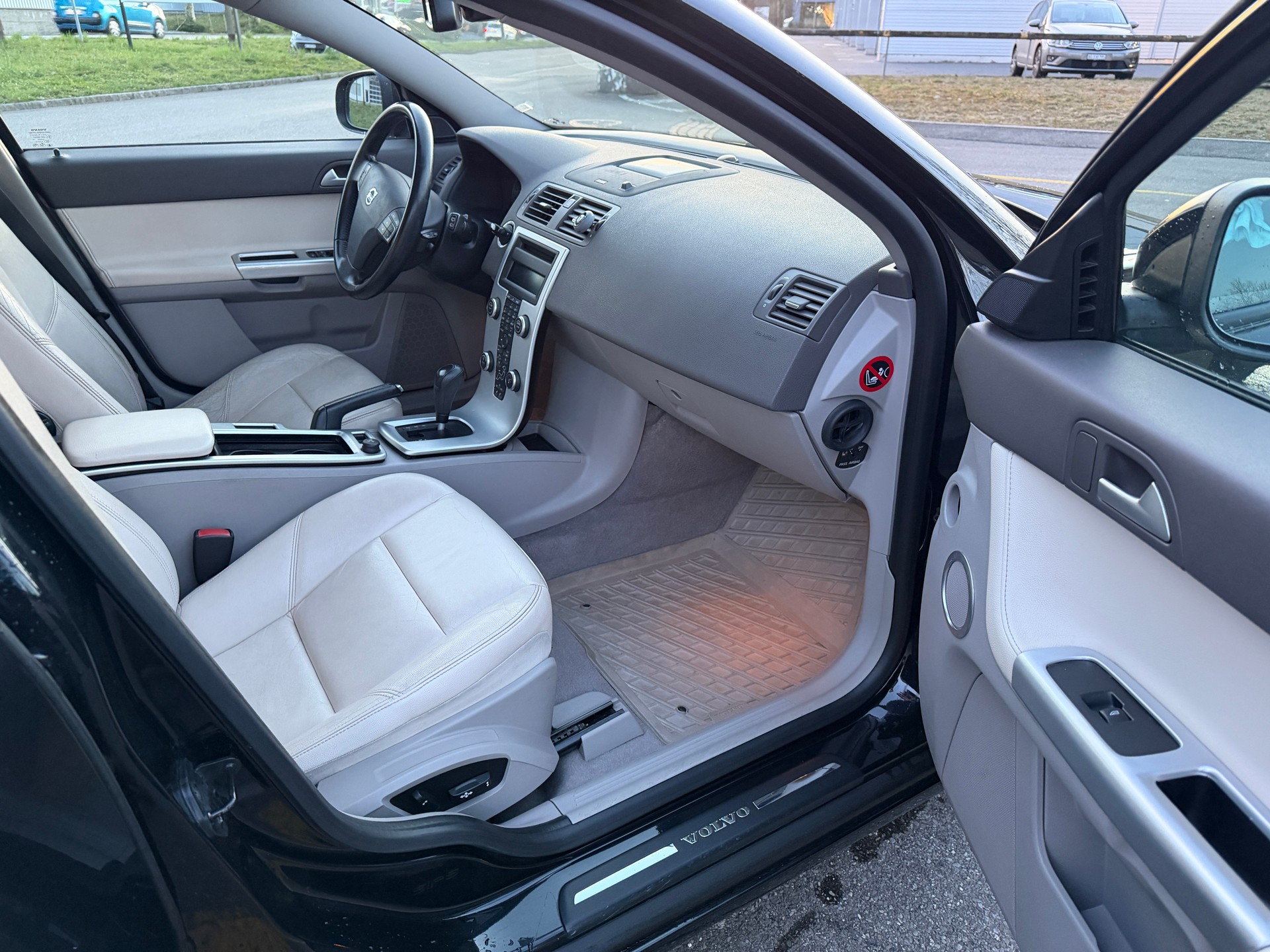 VOLVO V50 T5 AWD Summum Geartronic-image-7