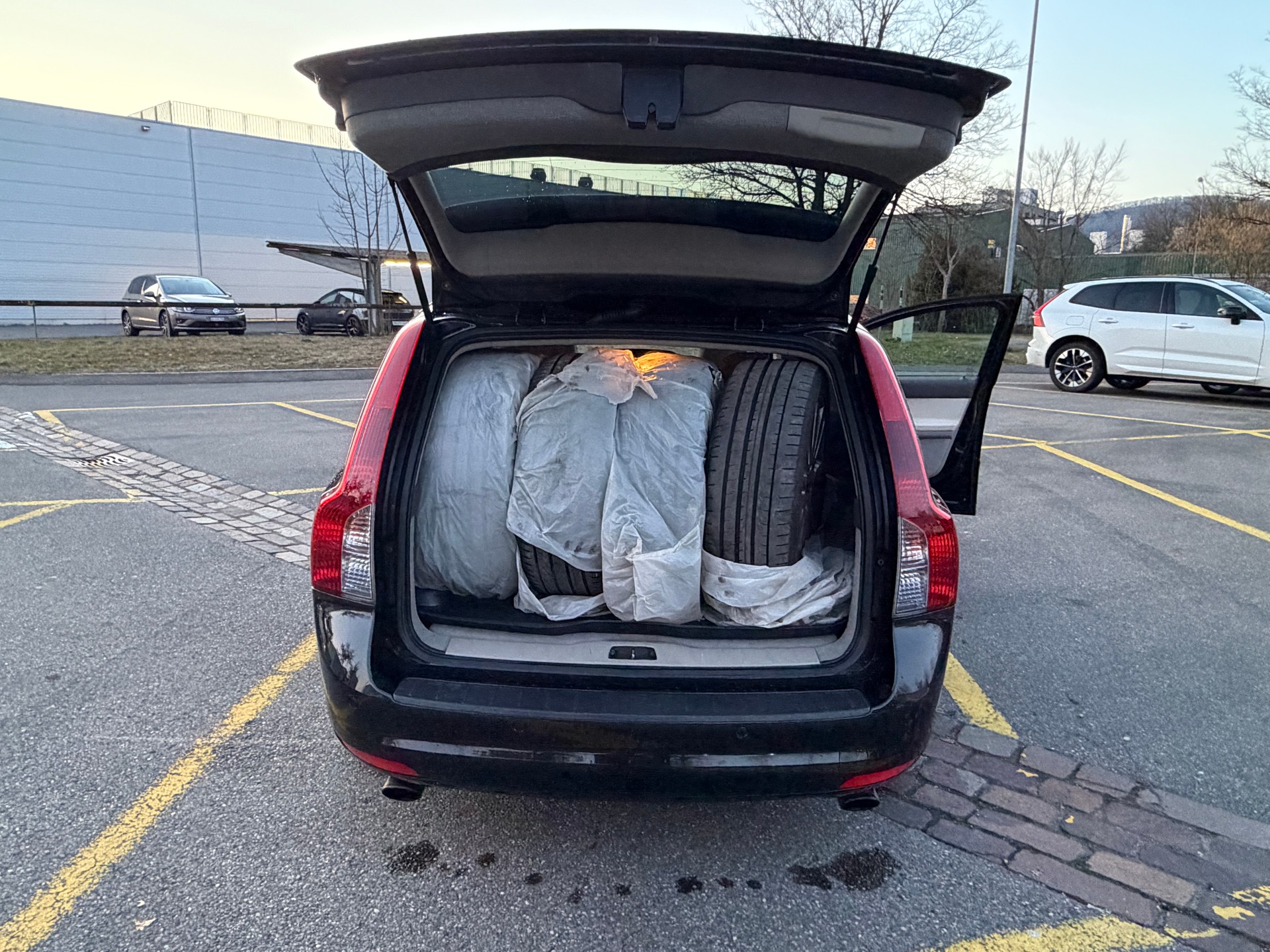VOLVO V50 T5 AWD Summum Geartronic-image-5