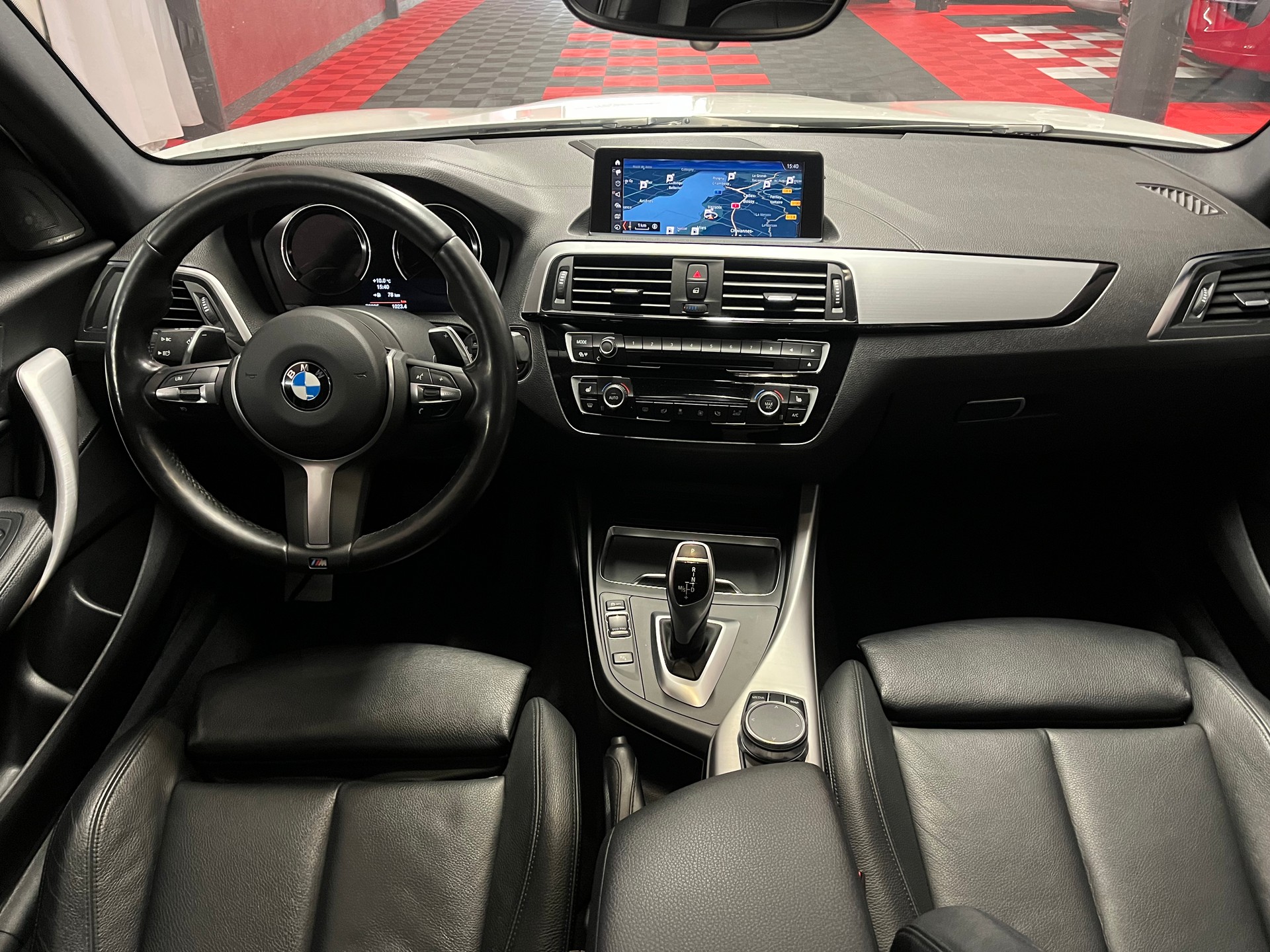 BMW M140i xDrive Steptronic-image-14