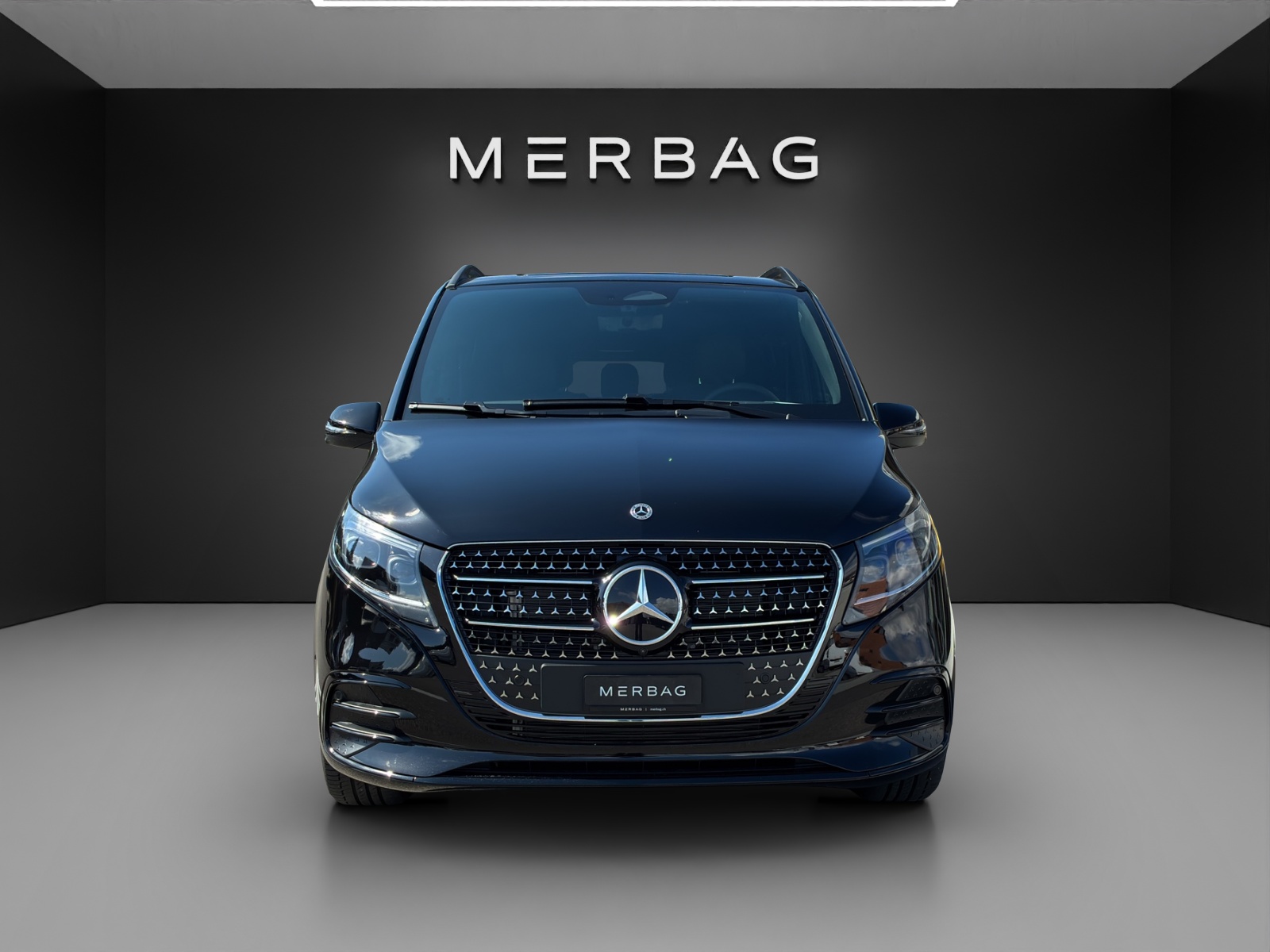MERCEDES-BENZ V 300 d lang 4Matic Swiss Edition 9G-Tronic-image-1