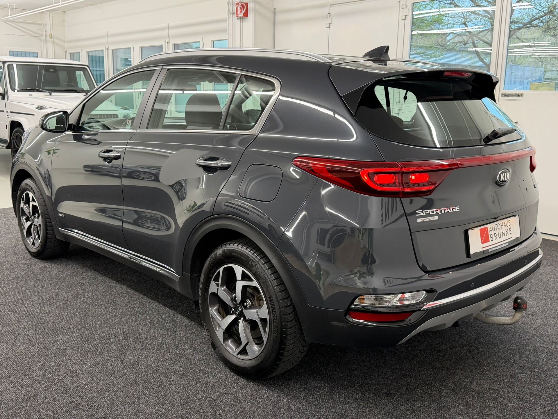 KIA Sportage 1.6CRDi Mild Hybrid Power 2020 4WD Automat-image-7
