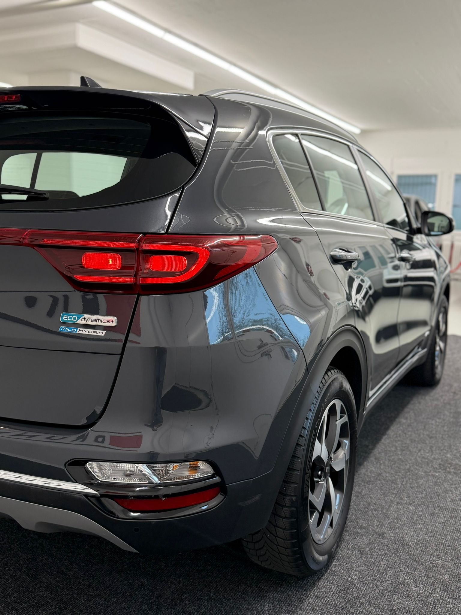 KIA Sportage 1.6CRDi Mild Hybrid Power 2020 4WD Automat-image-4