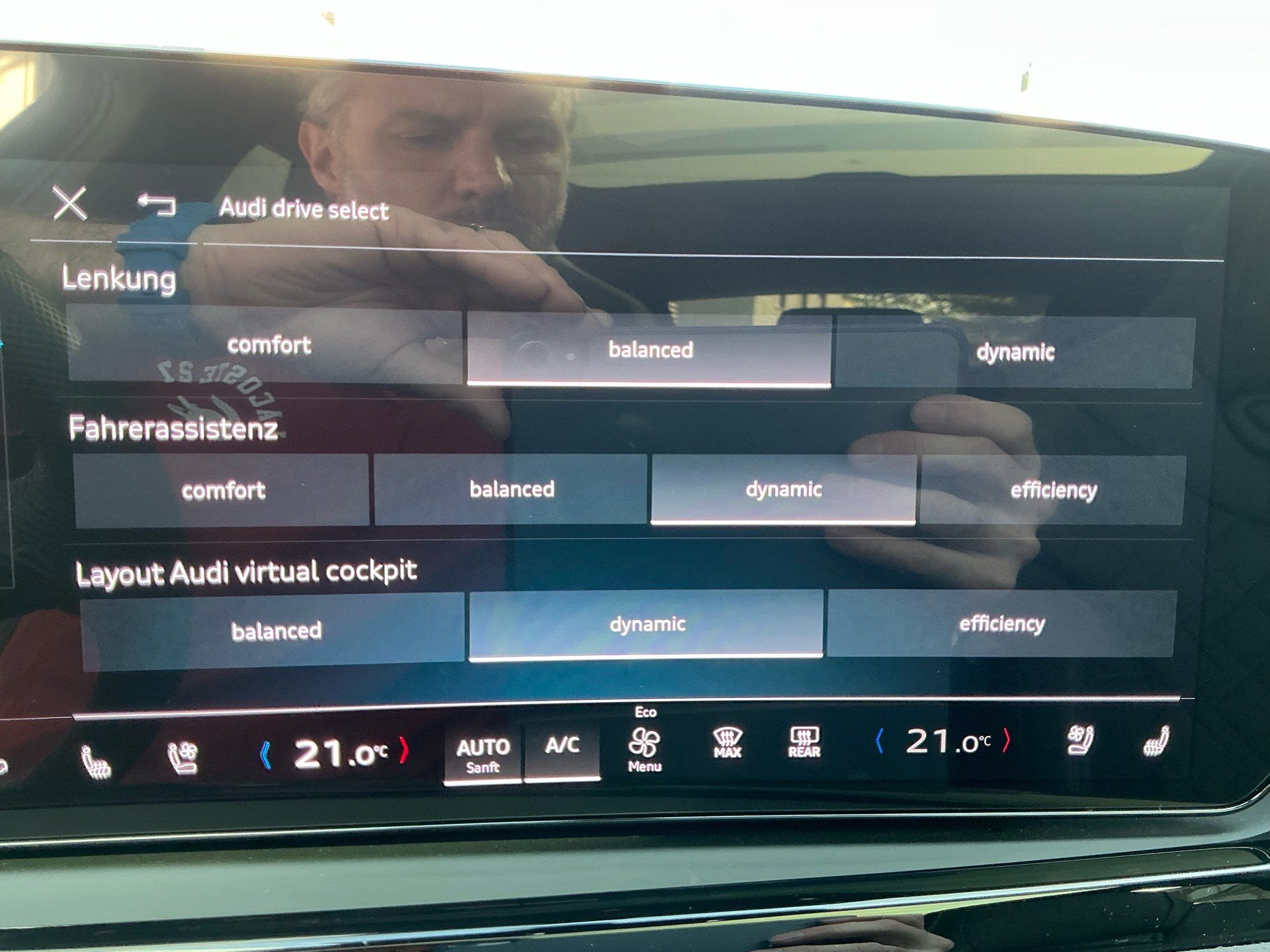 AUDI S5 Avant TFSI QUATTRO 368 PS *** PANORAMAGLASDACH & ANHÄNGEKUPPLUNG ***-image-15